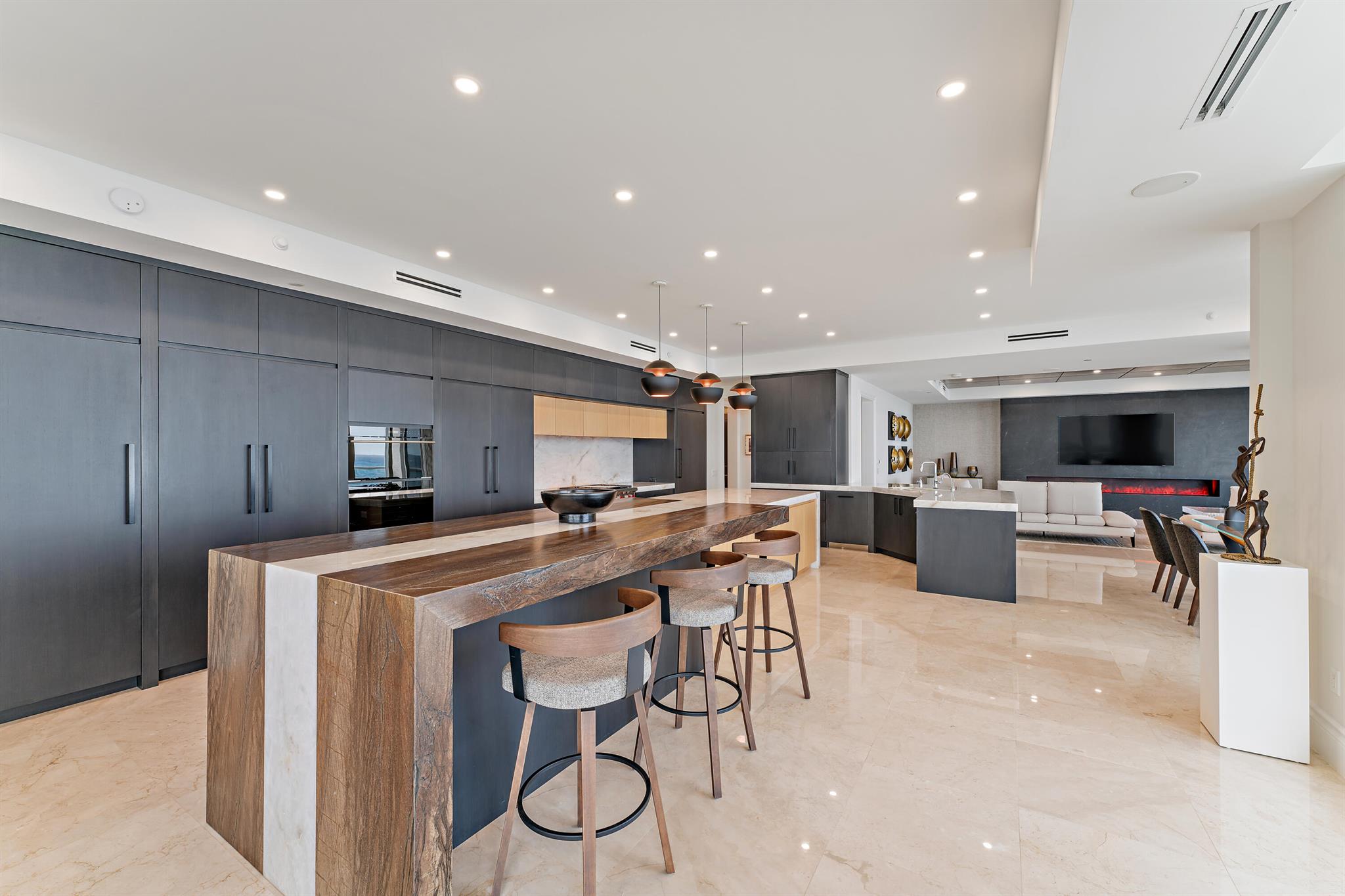 2700 NORTH OCEAN CONDO - Residential