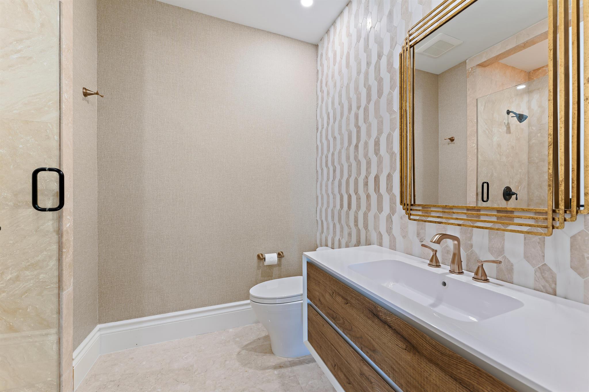 2700 NORTH OCEAN CONDO - Residential