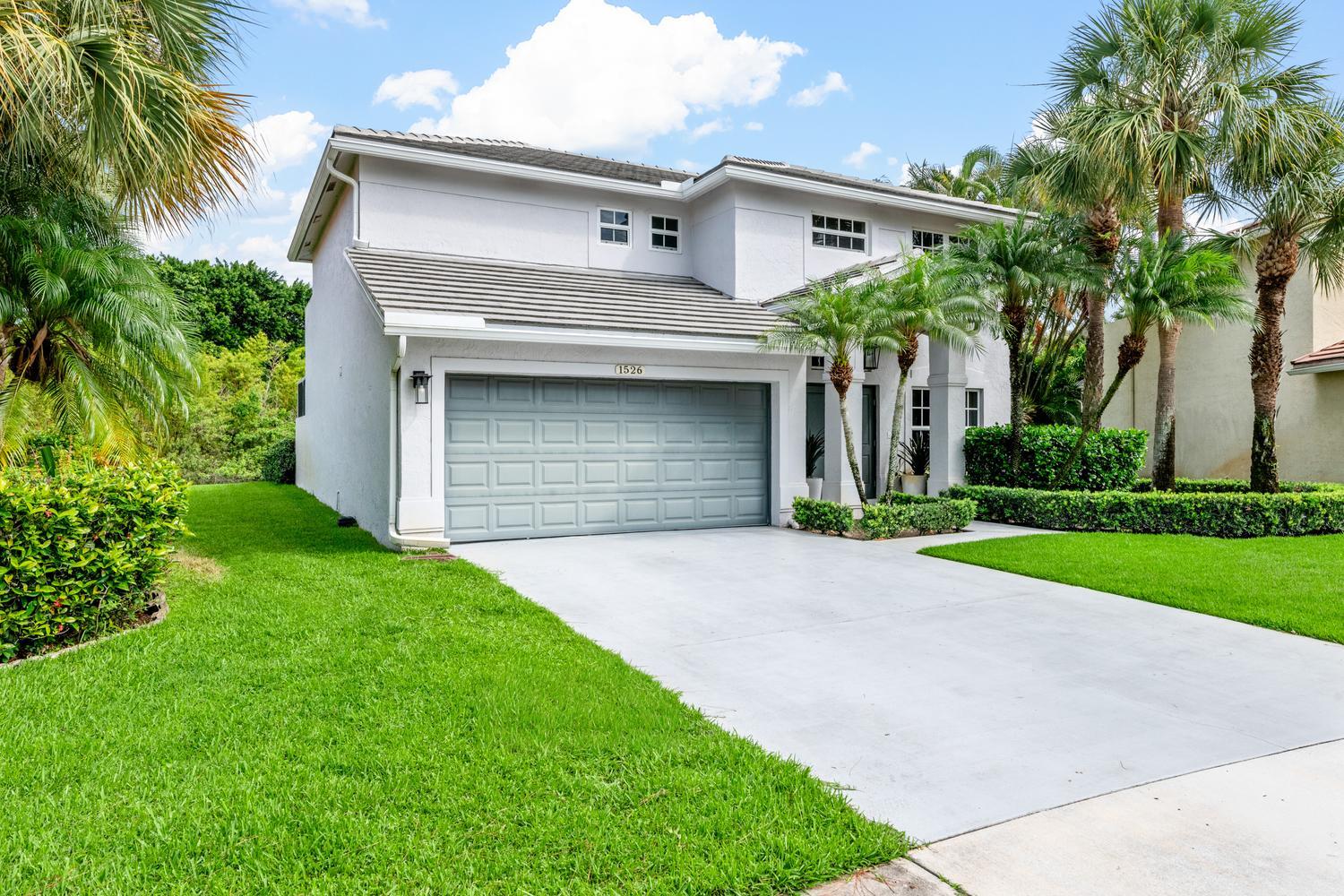 LAKEFIELD OF THE LANDINGS AT WELLINGTON 1 - Residential