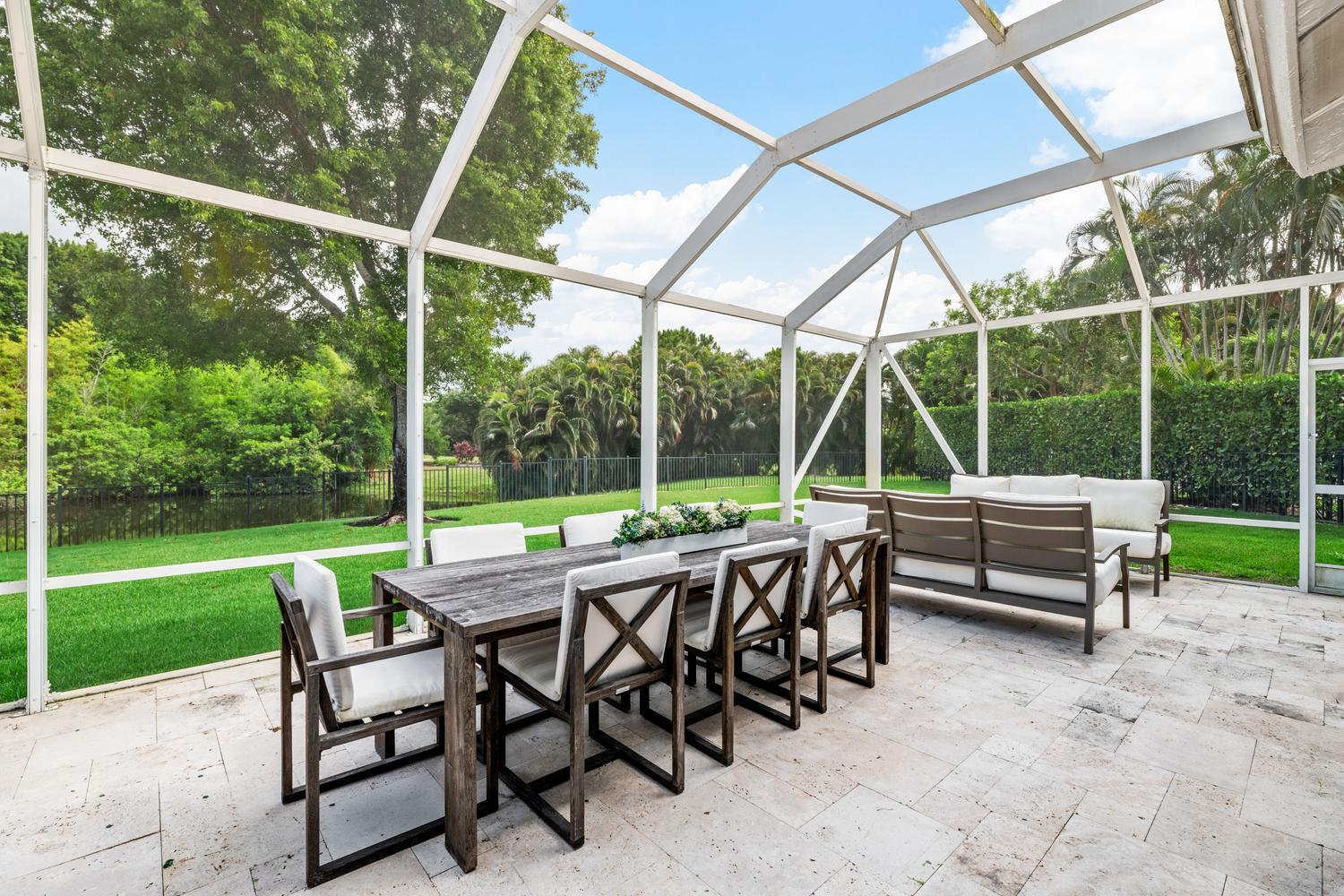 LAKEFIELD OF THE LANDINGS AT WELLINGTON 1 - Residential