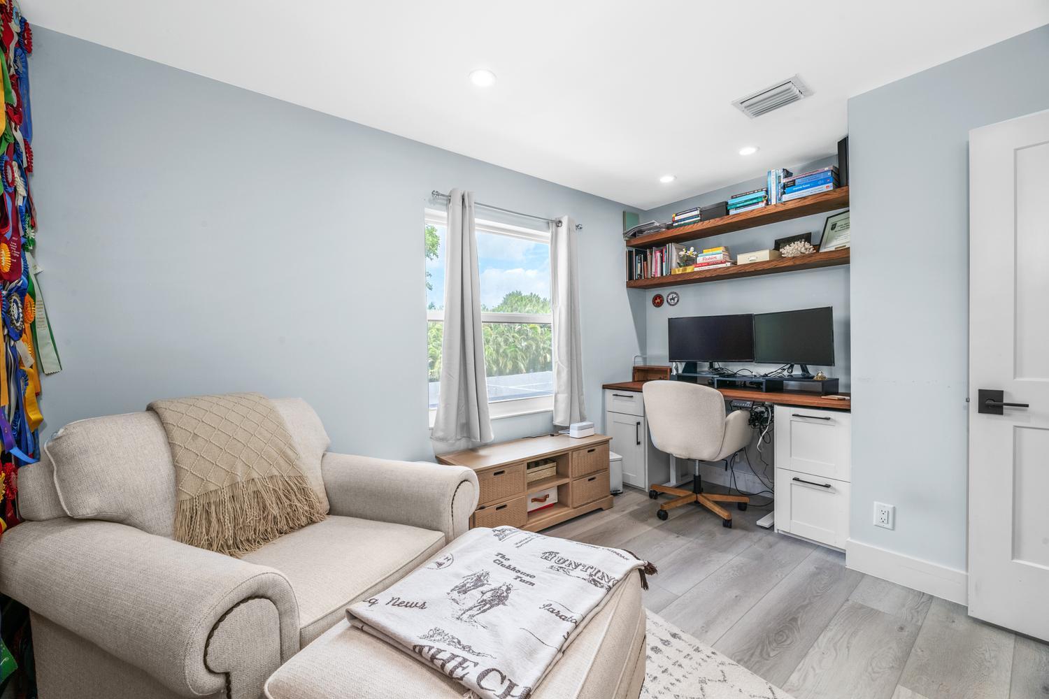 LAKEFIELD OF THE LANDINGS AT WELLINGTON 1 - Residential