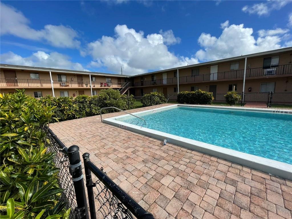 ENCLAVE AT CROWN PARK - Residential