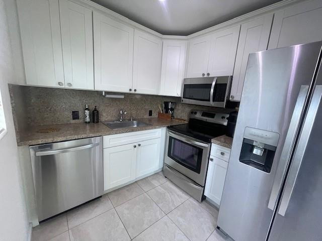 FANSHAW AT CENTURY VILLAGE CONDO - Residential