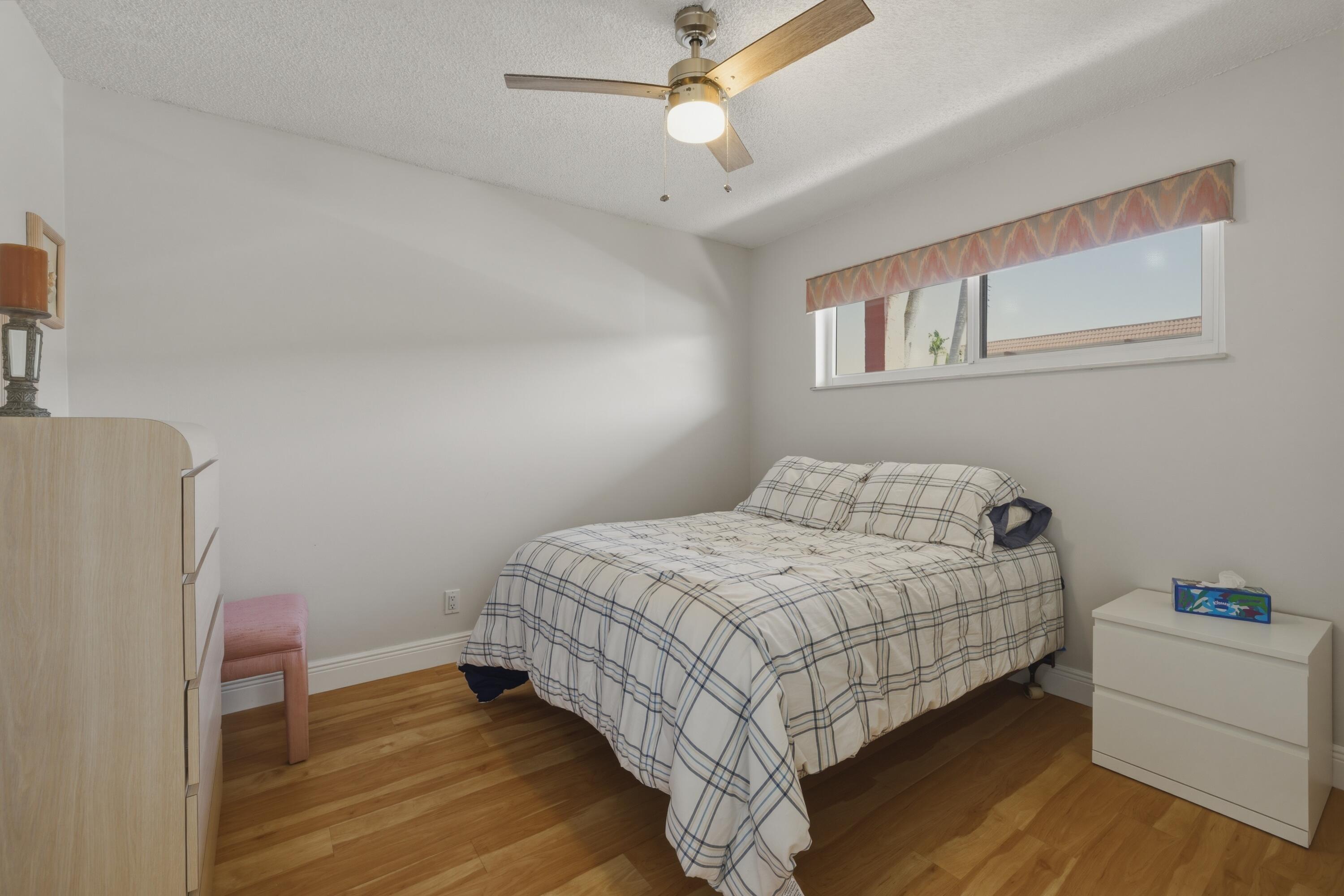 HOLLYBROOK GOLF & TENNIS CLUB - Residential