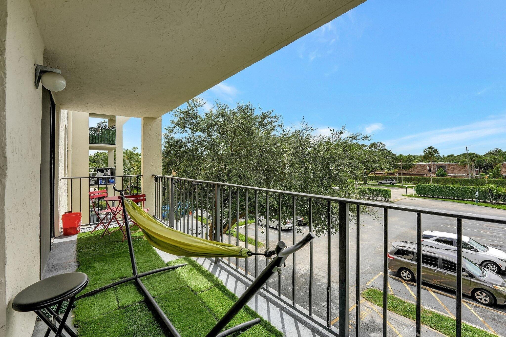 GATE THREE CONDO - Residential