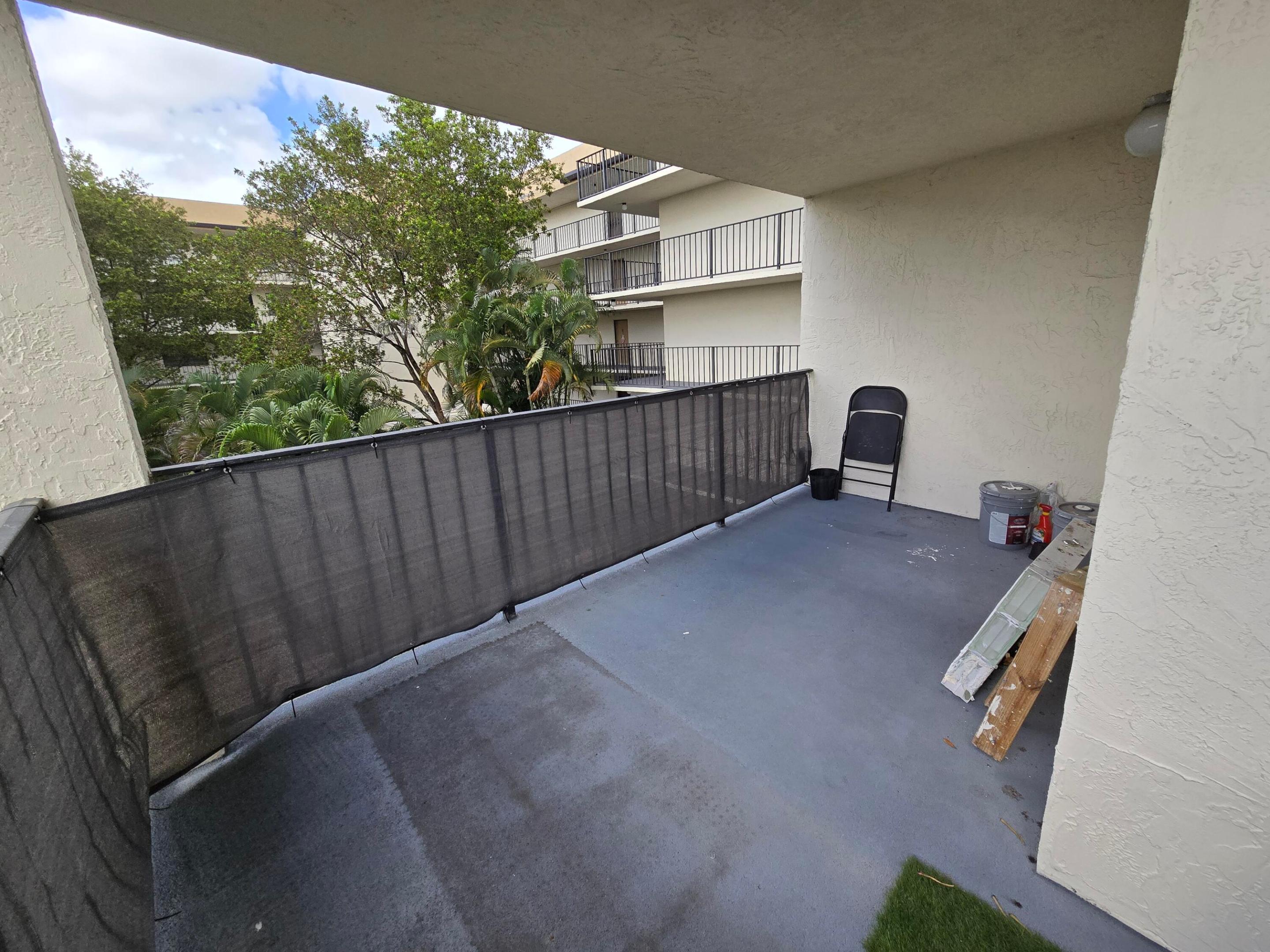 GATE THREE CONDO - Residential