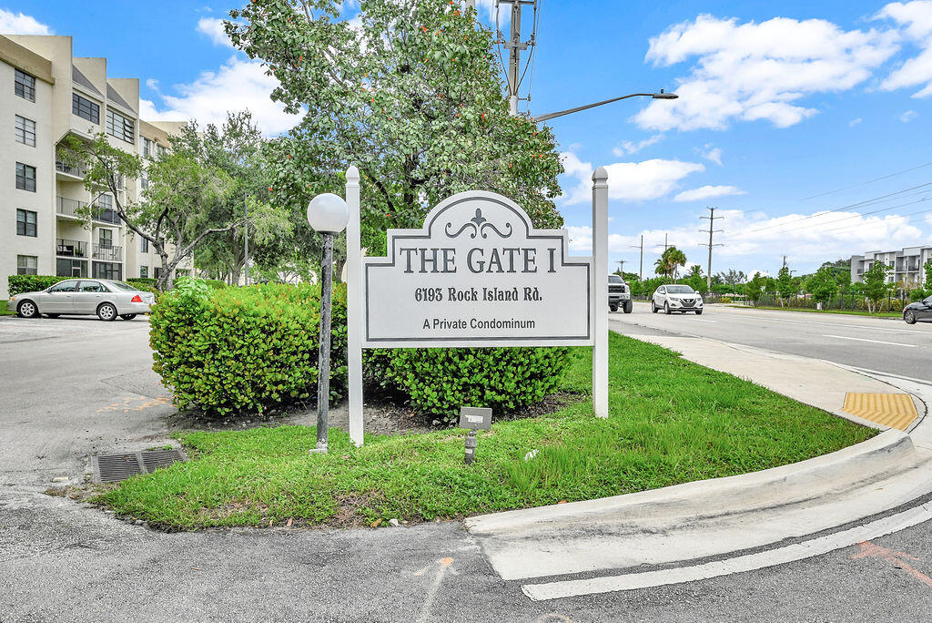 GATE THREE CONDO - Residential