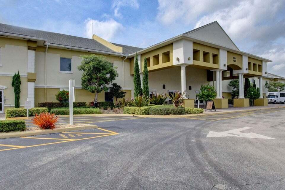 CAMDEN CONDOS - Residential