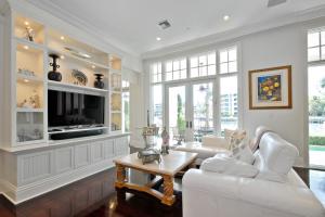 POR LA MAR - Residential