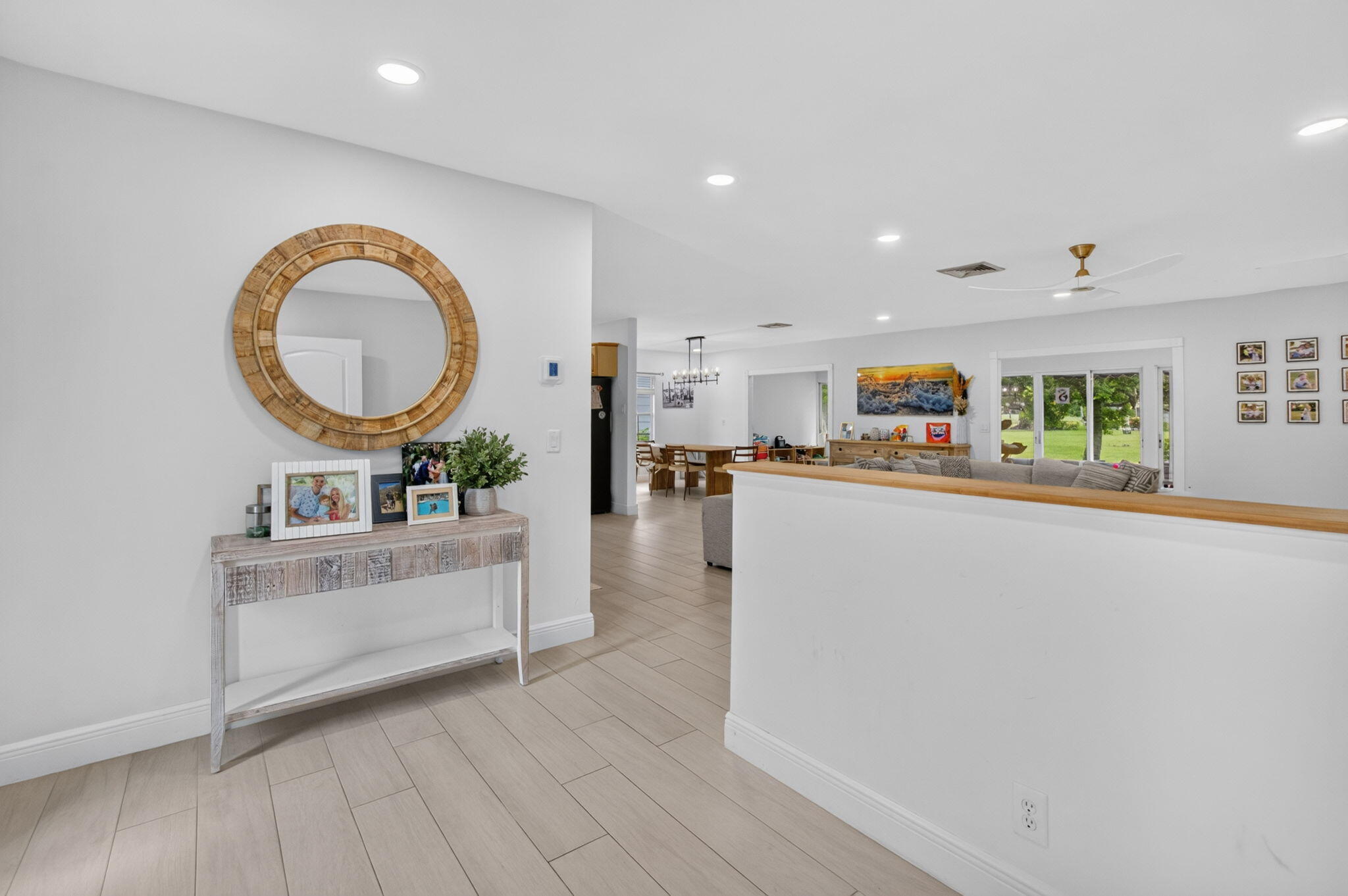 DELRAY DUNES HOLLY VILLAS CONDO - Residential