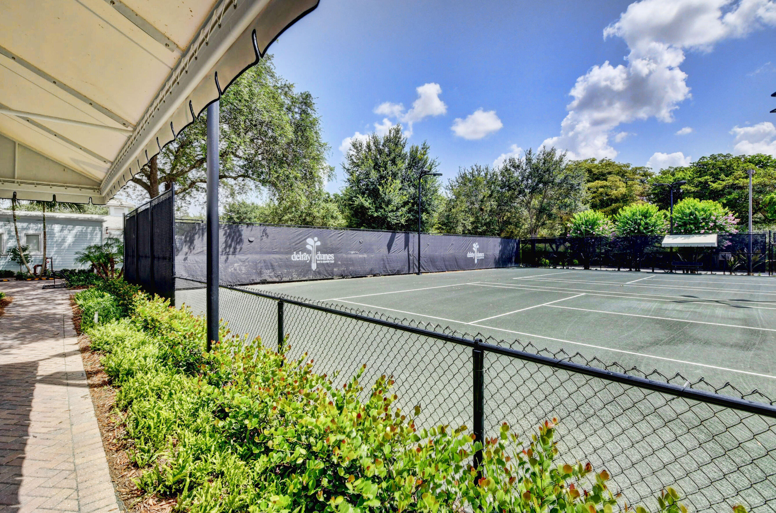 DELRAY DUNES HOLLY VILLAS CONDO - Residential