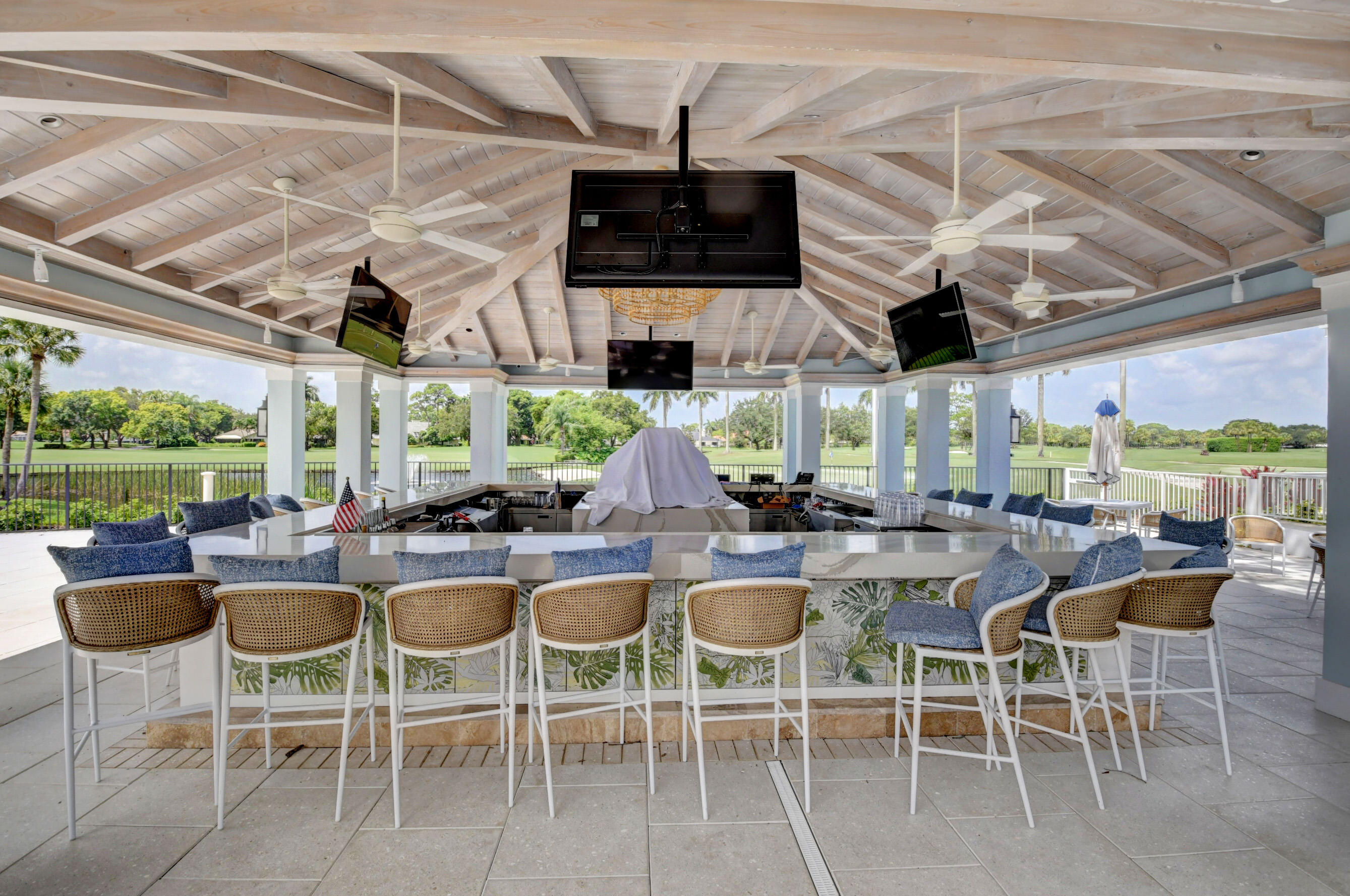 DELRAY DUNES HOLLY VILLAS CONDO - Residential