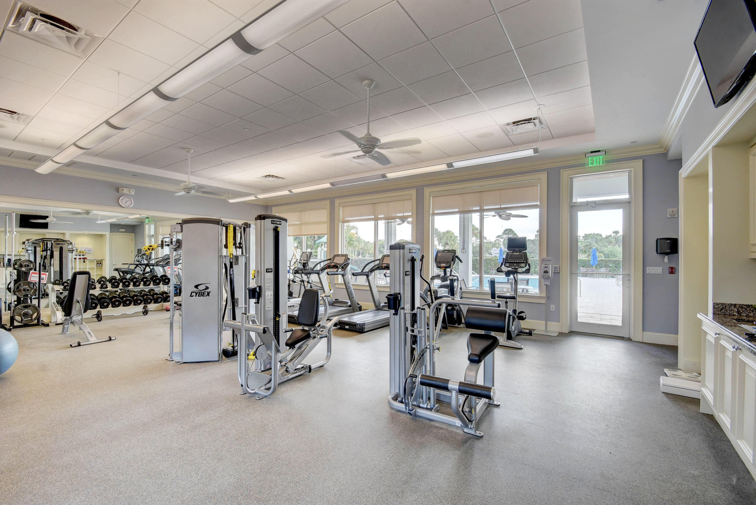 DELRAY DUNES HOLLY VILLAS CONDO - Residential
