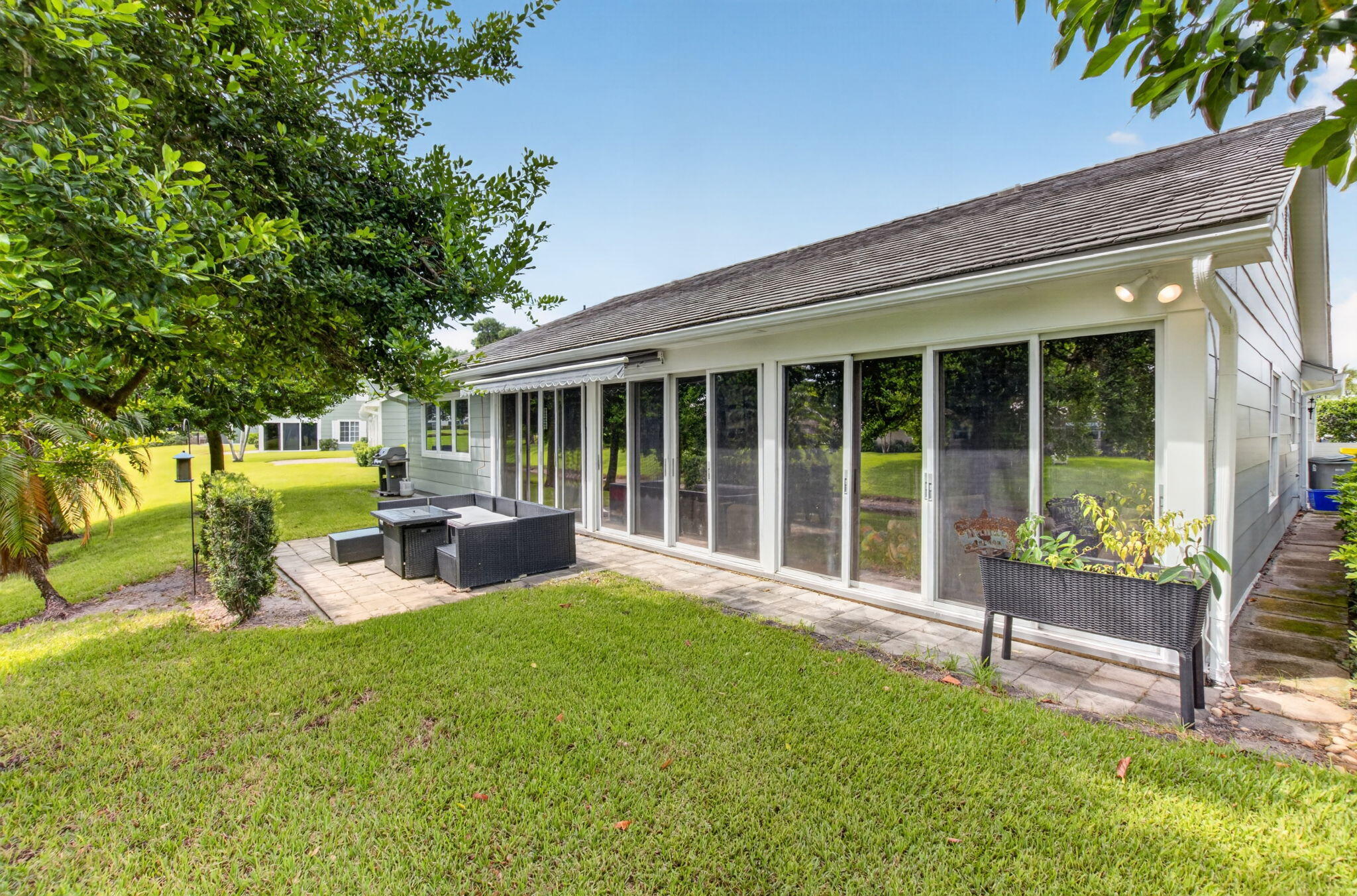 DELRAY DUNES HOLLY VILLAS CONDO - Residential