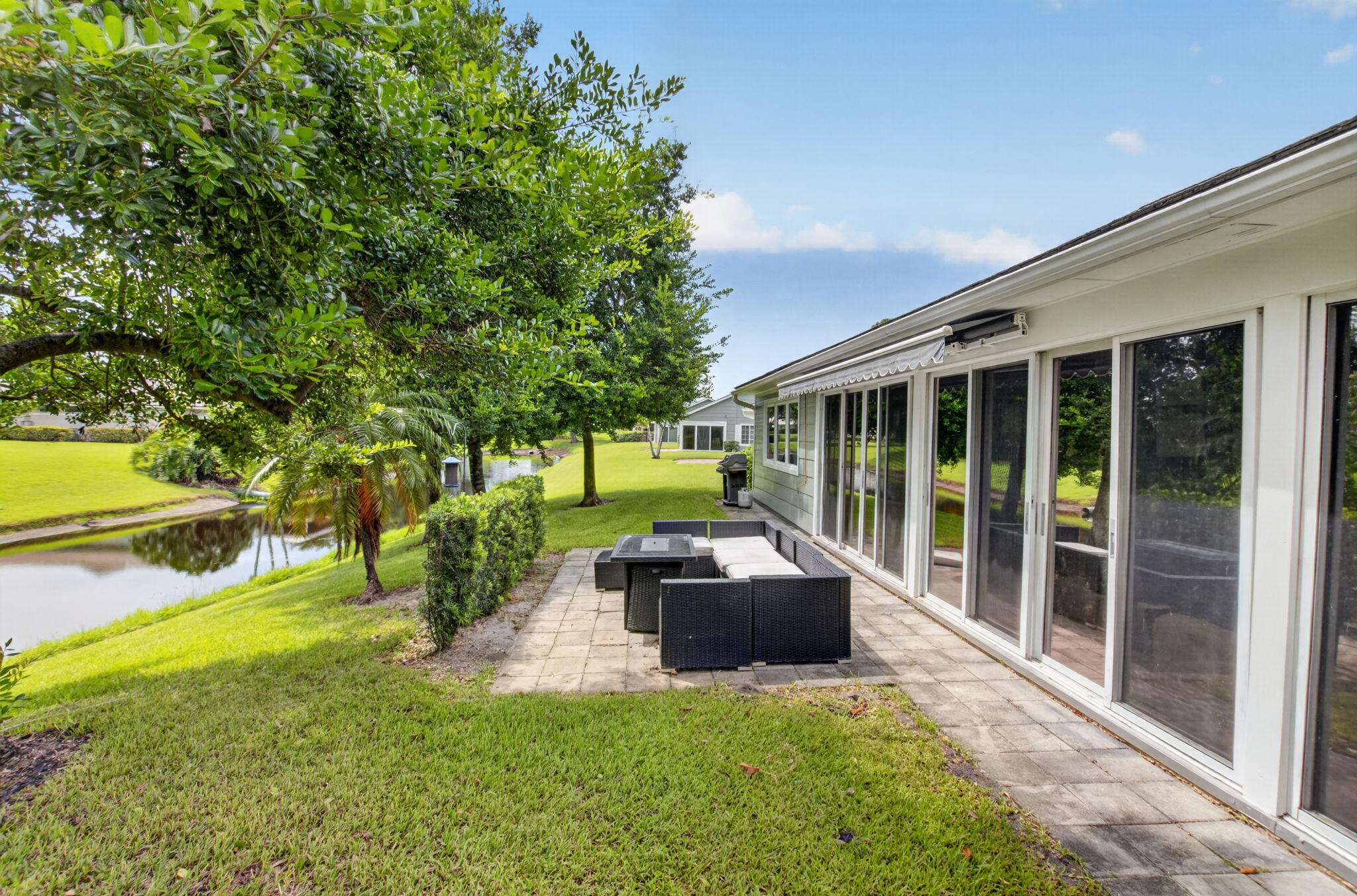 DELRAY DUNES HOLLY VILLAS CONDO - Residential