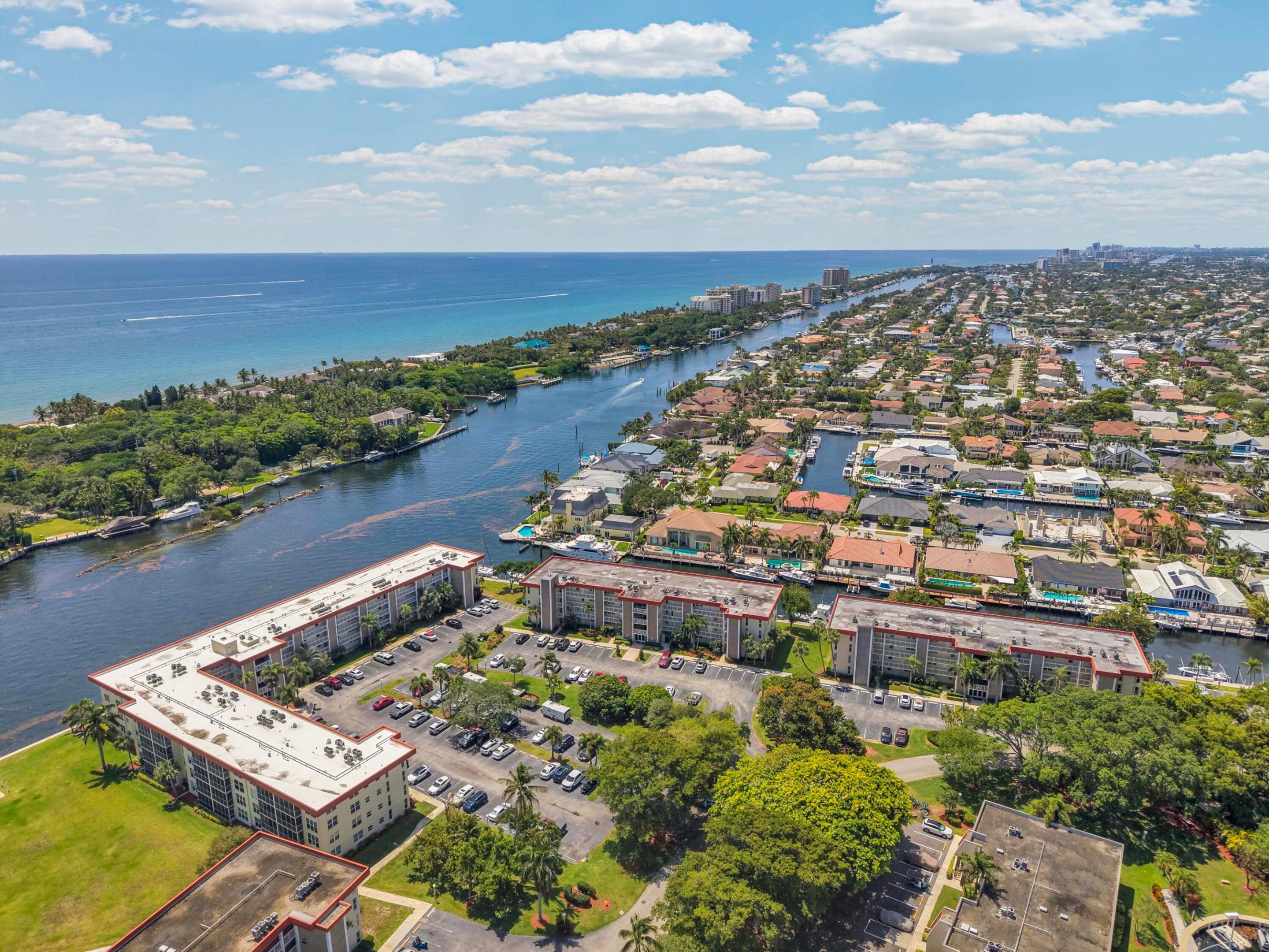 NO 1 PALM-AIRE AT CORAL KEY - Residential