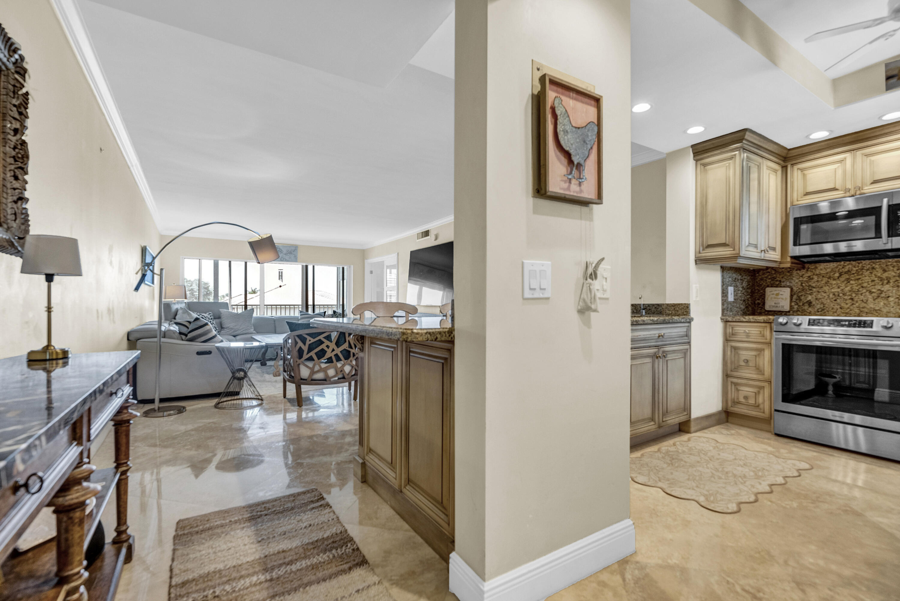 NO 1 PALM-AIRE AT CORAL KEY - Residential