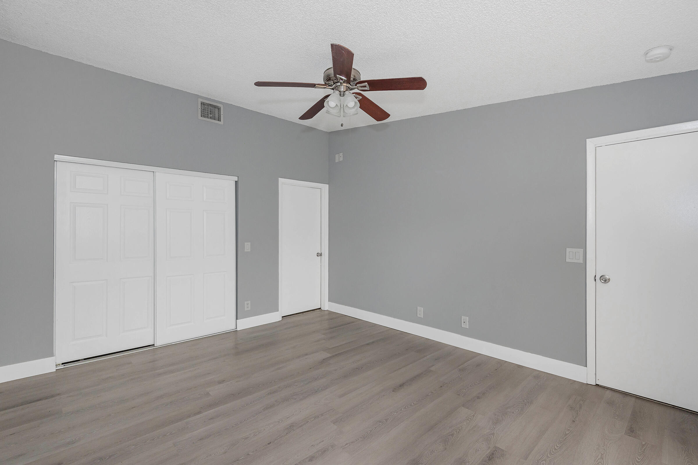 MEADOWS 300 1 - Residential