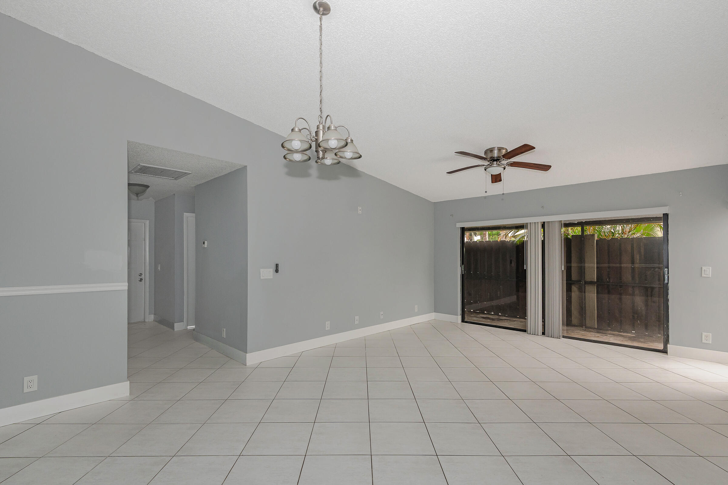 MEADOWS 300 1 - Residential
