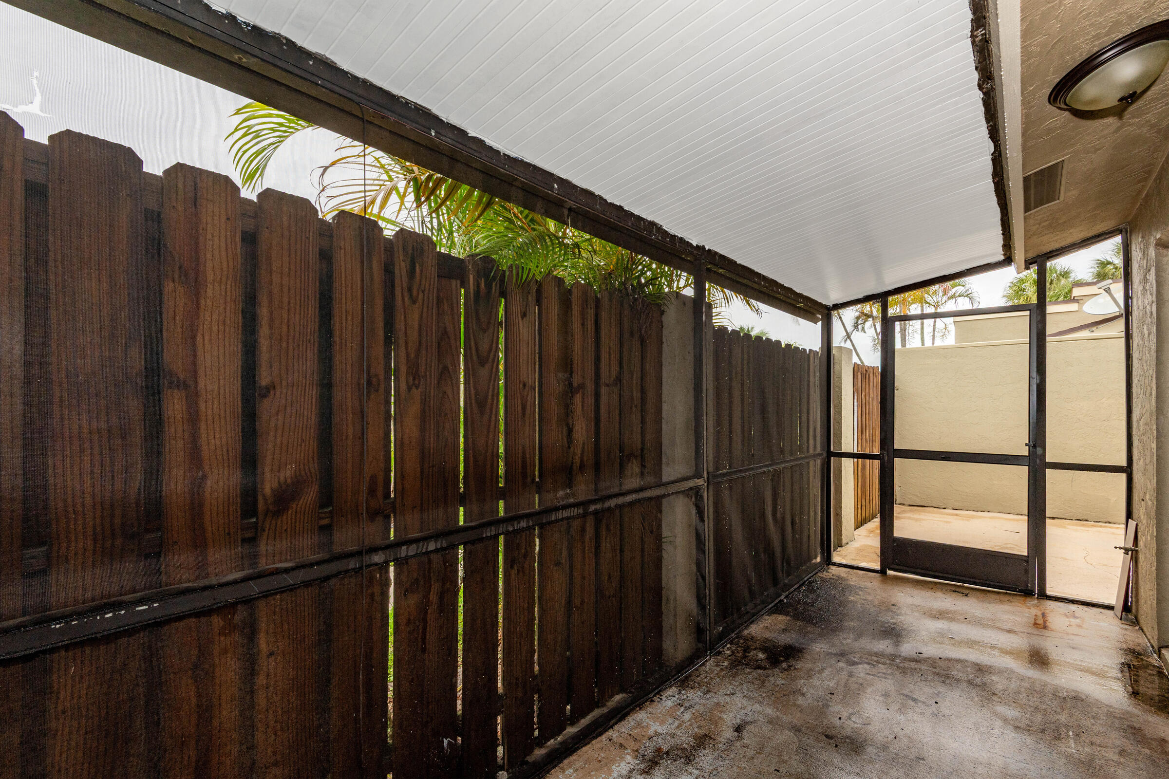 MEADOWS 300 1 - Residential
