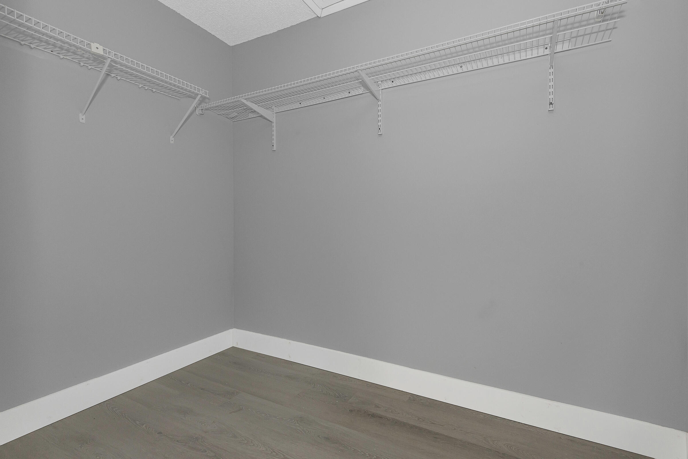 MEADOWS 300 1 - Residential