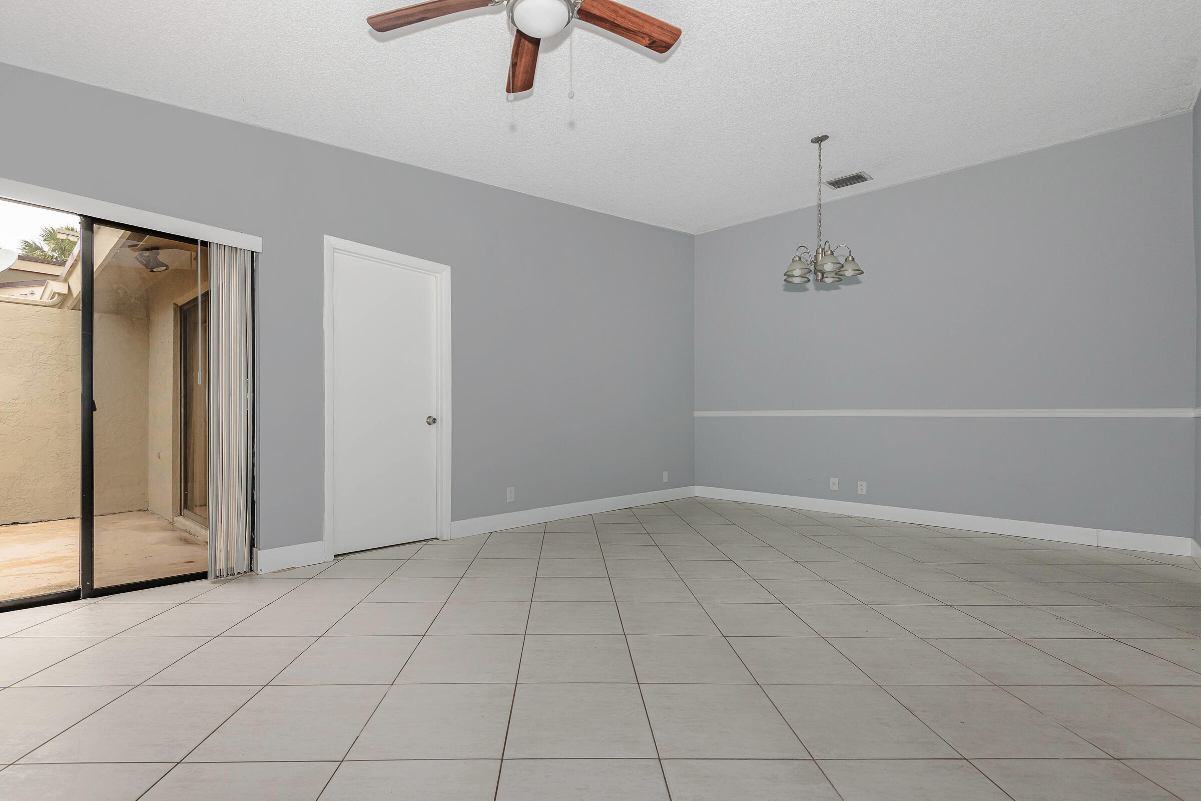MEADOWS 300 1 - Residential