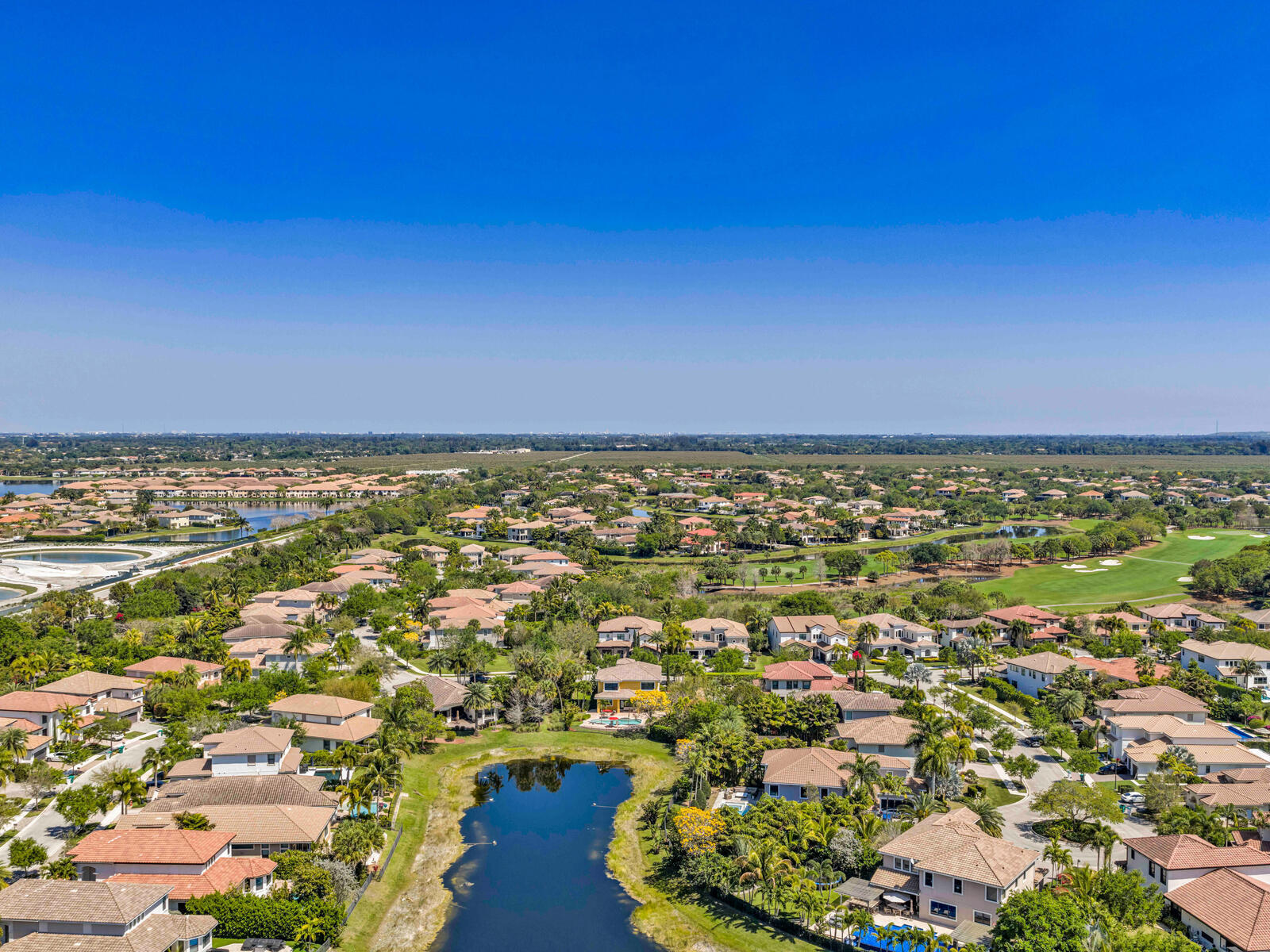 PARKLAND GOLF AND COUNTRY CLUB - Residential