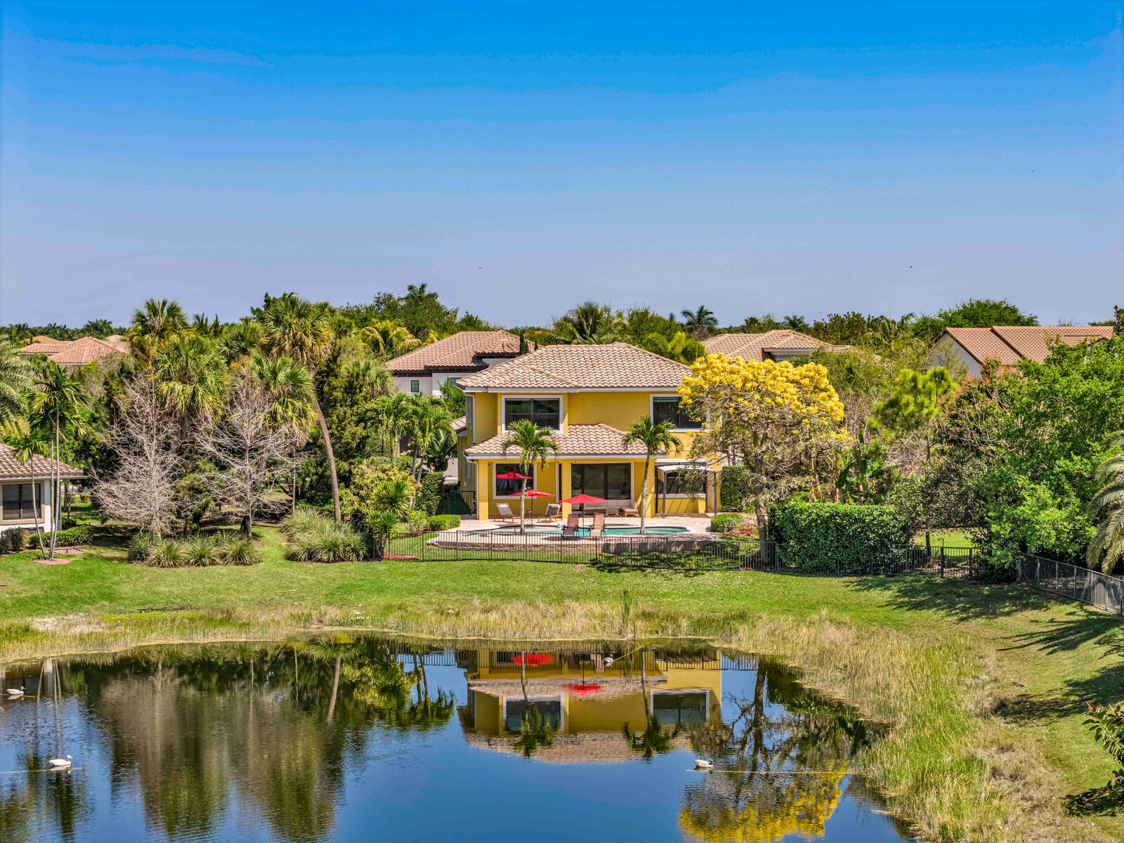 PARKLAND GOLF AND COUNTRY CLUB - Residential