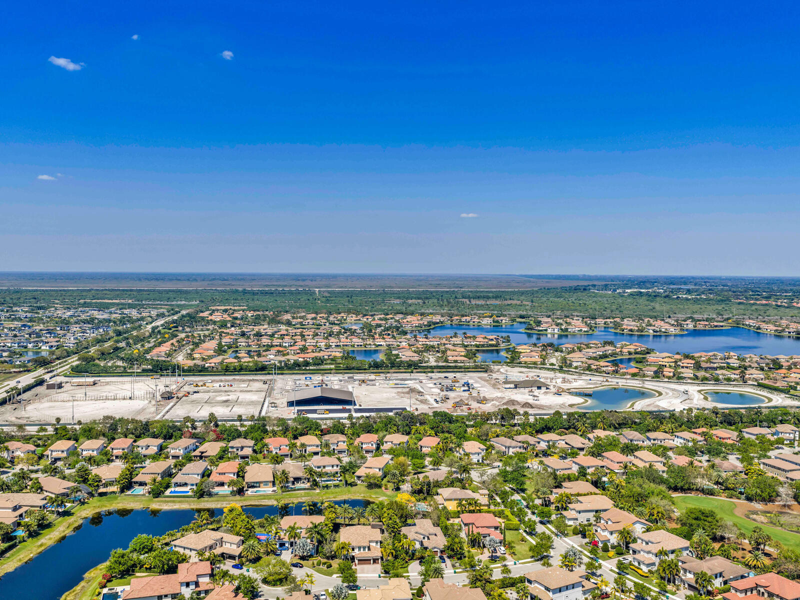 PARKLAND GOLF AND COUNTRY CLUB - Residential