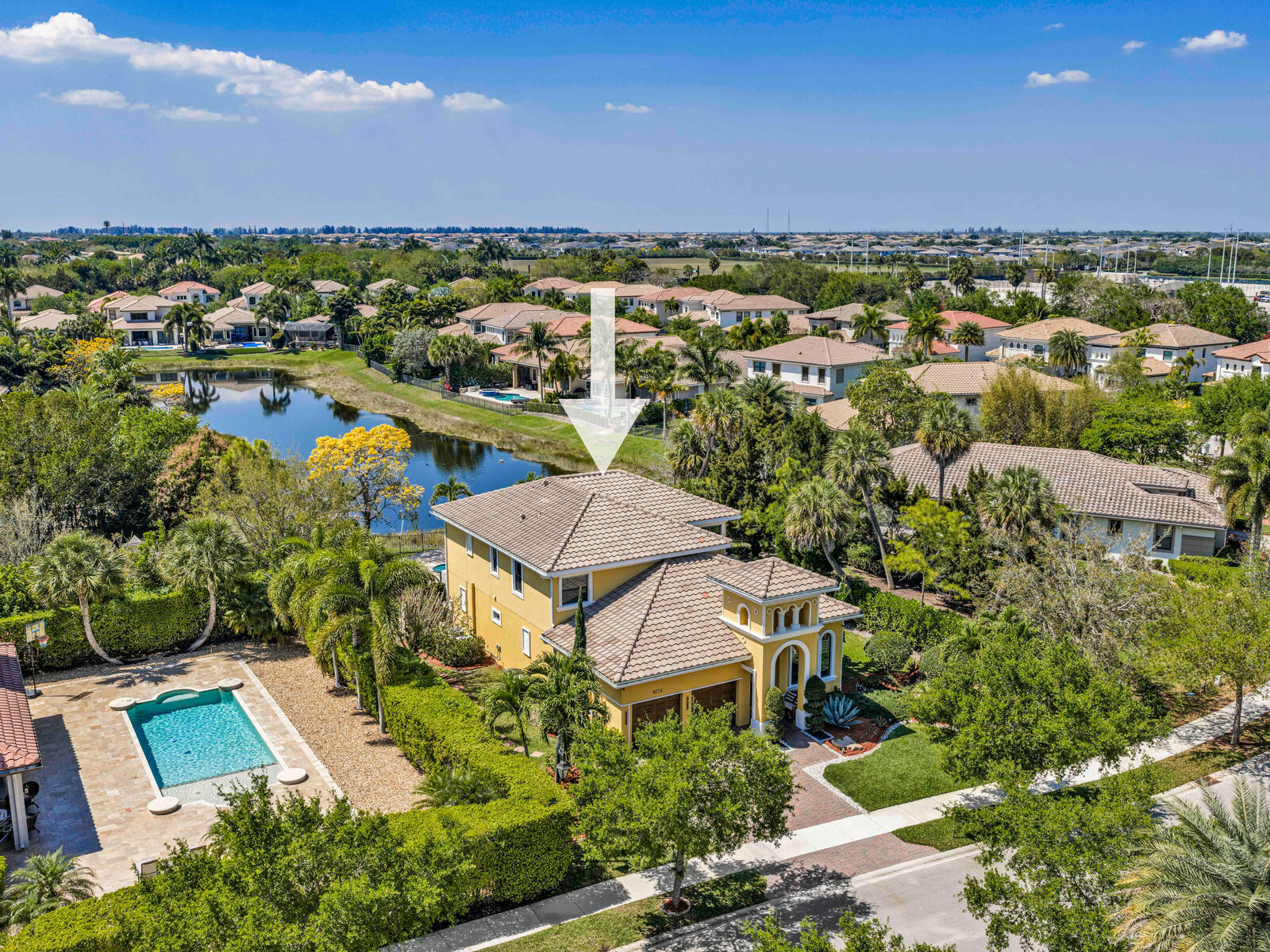 PARKLAND GOLF AND COUNTRY CLUB - Residential