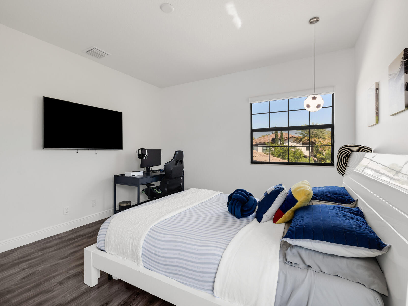 PARKLAND GOLF AND COUNTRY CLUB - Residential
