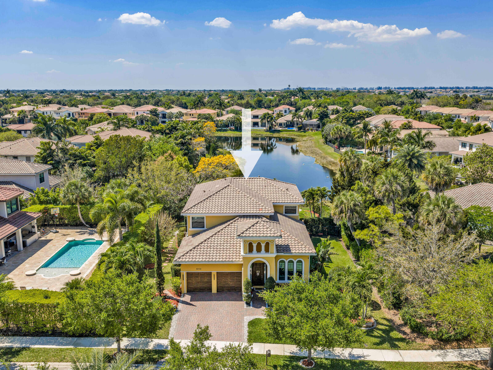 PARKLAND GOLF AND COUNTRY CLUB - Residential