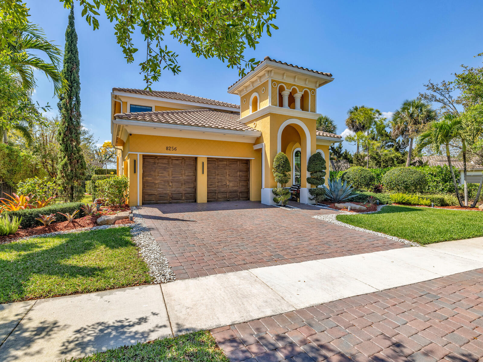 PARKLAND GOLF AND COUNTRY CLUB - Residential
