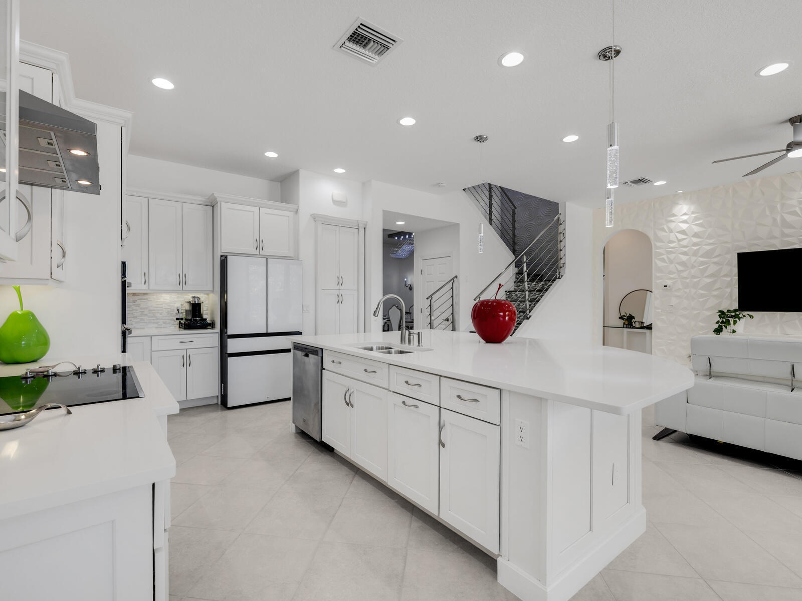 PARKLAND GOLF AND COUNTRY CLUB - Residential