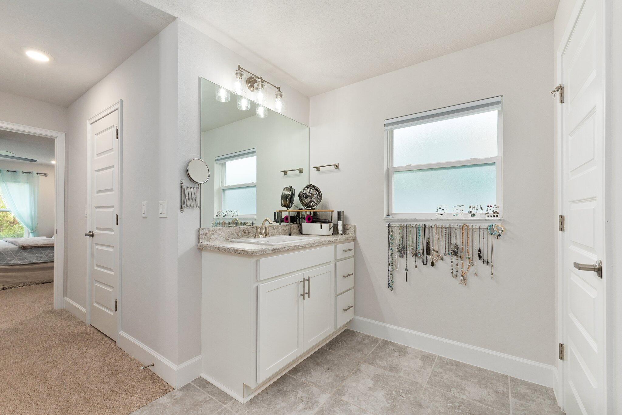 WATERSTONE PHASE THREE - Residential
