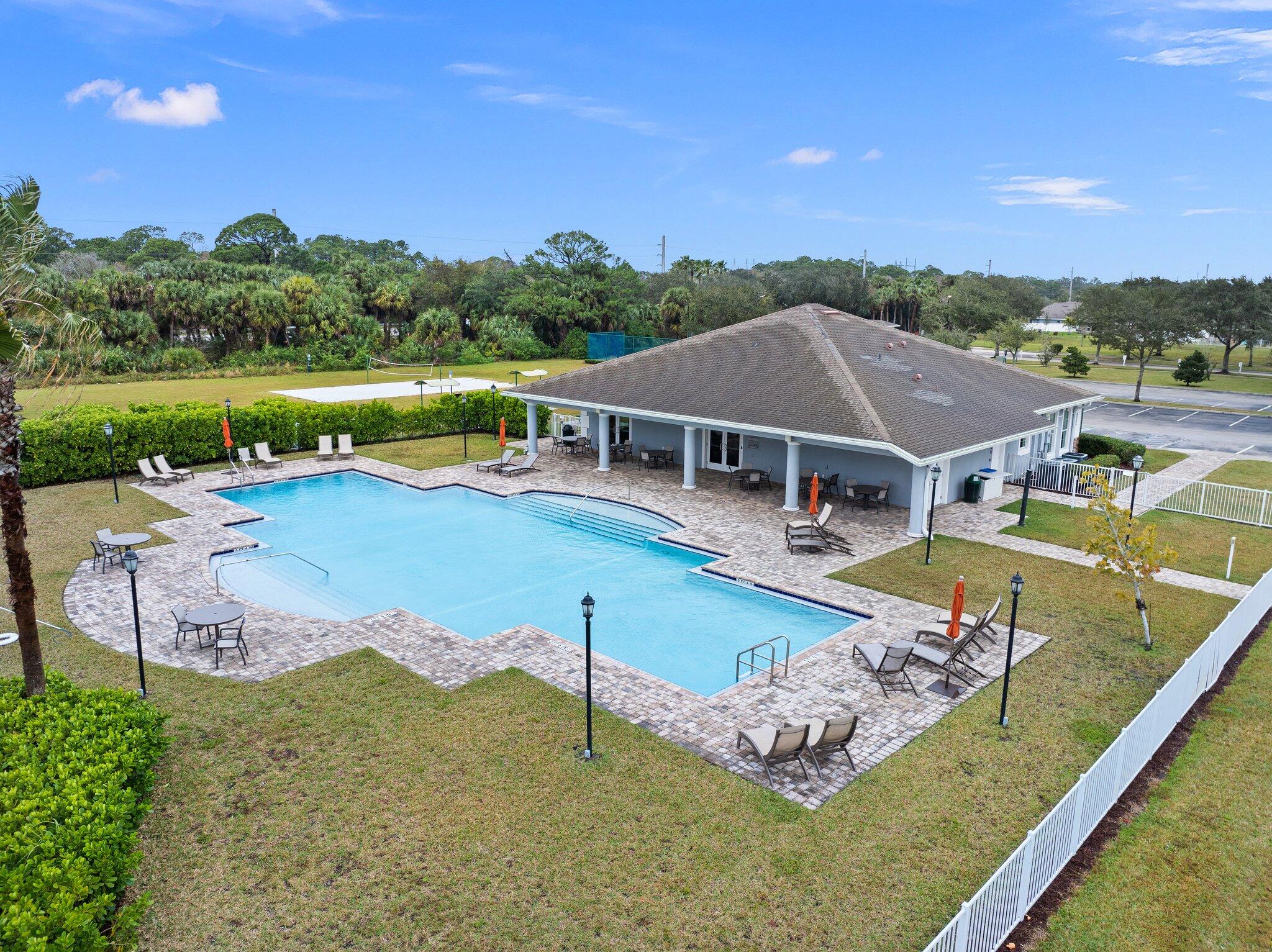 WATERSTONE PHASE THREE - Residential