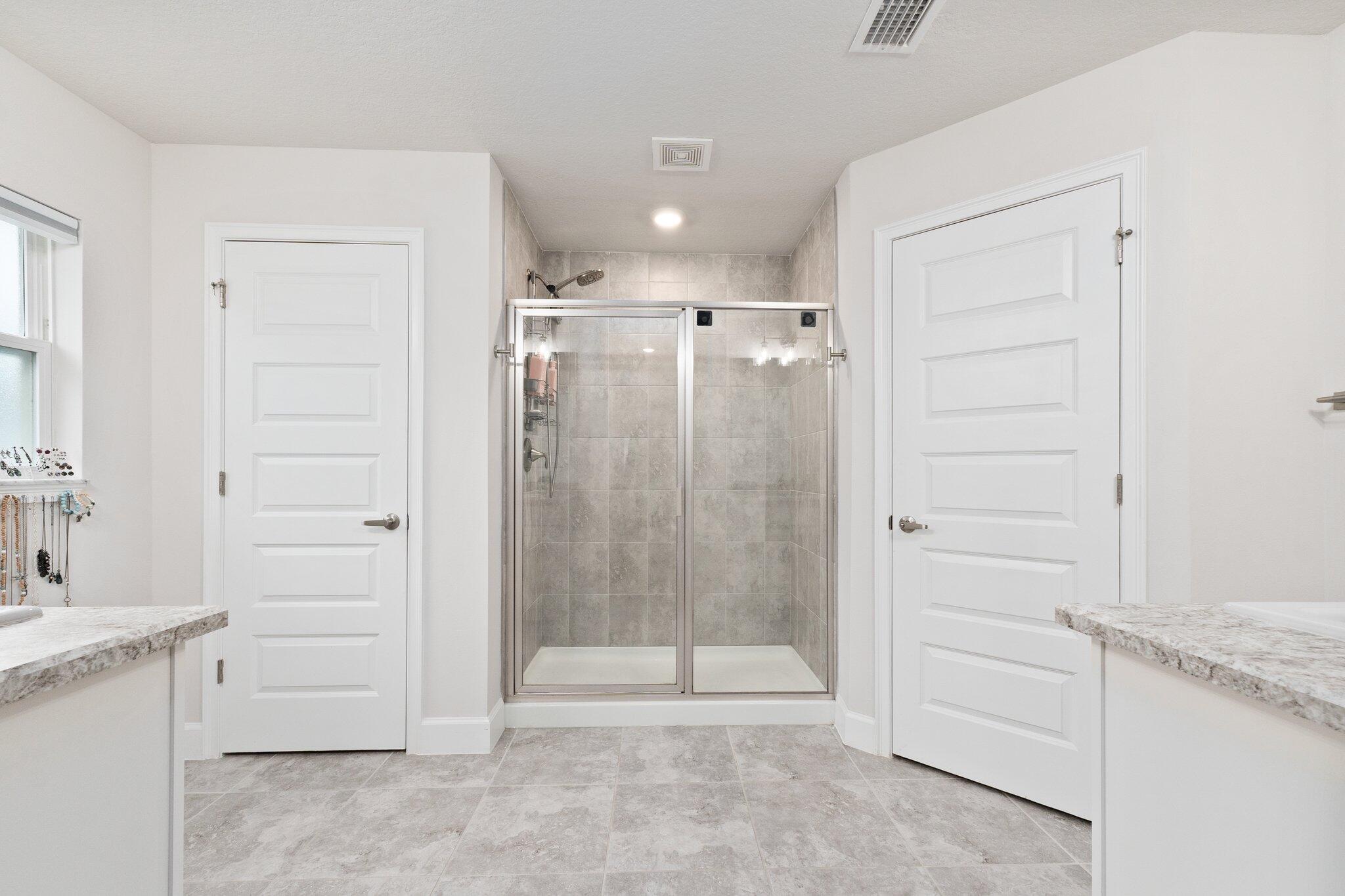 WATERSTONE PHASE THREE - Residential