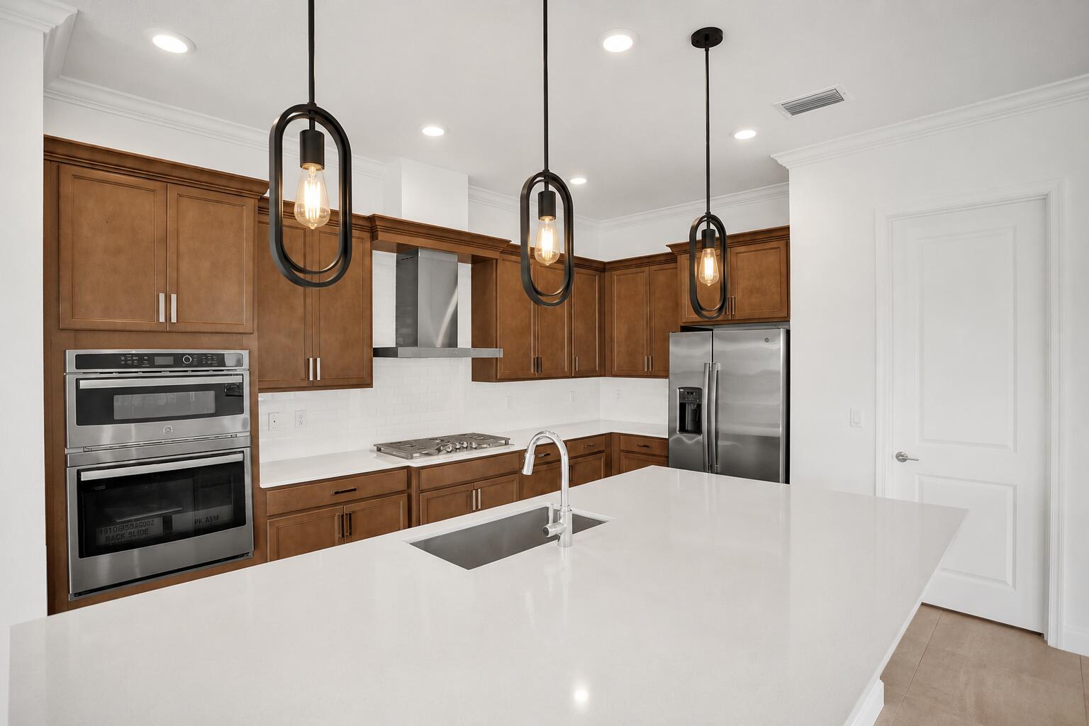 ARDEN PUD POD F WEST - Residential Lease