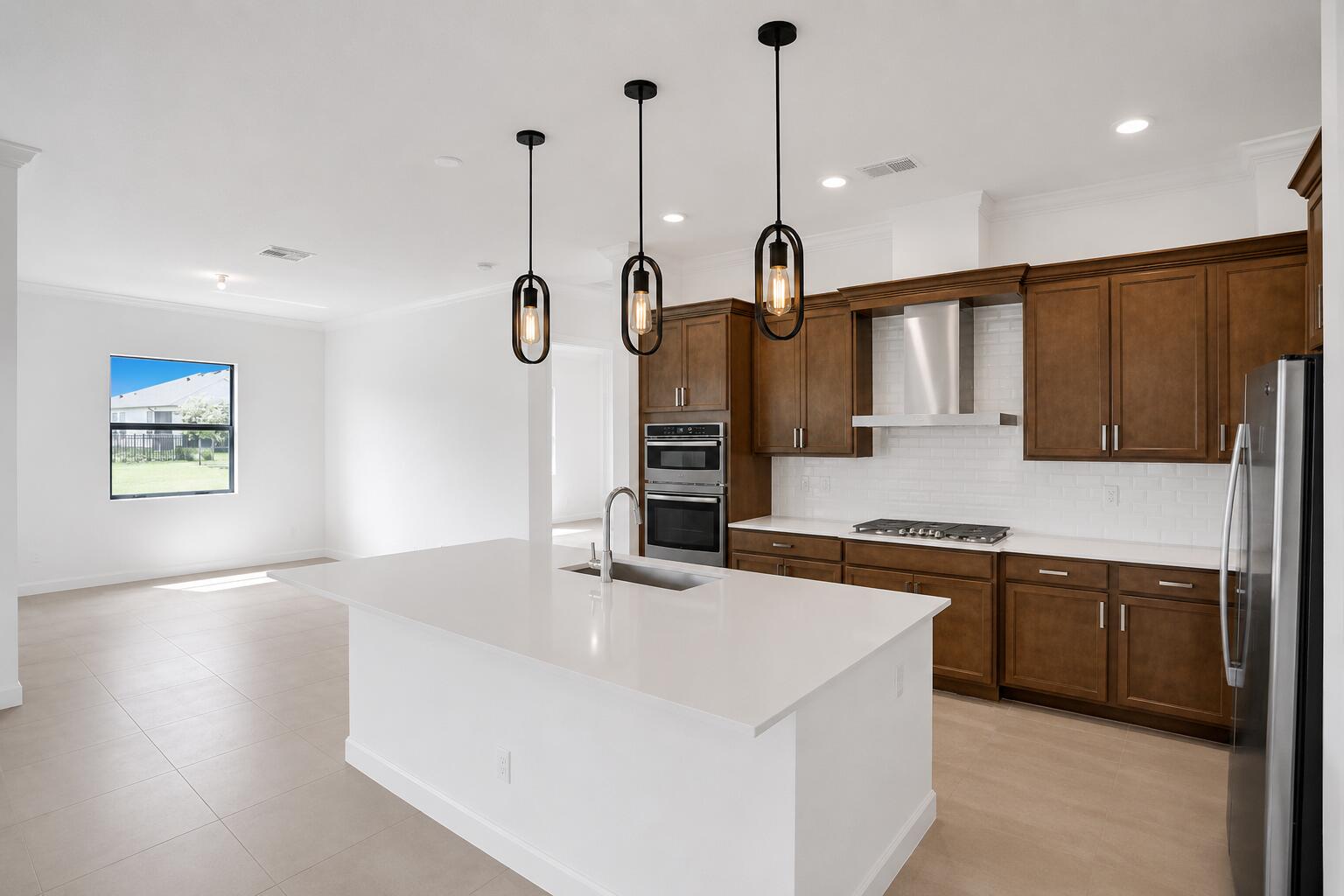 ARDEN PUD POD F WEST - Residential Lease