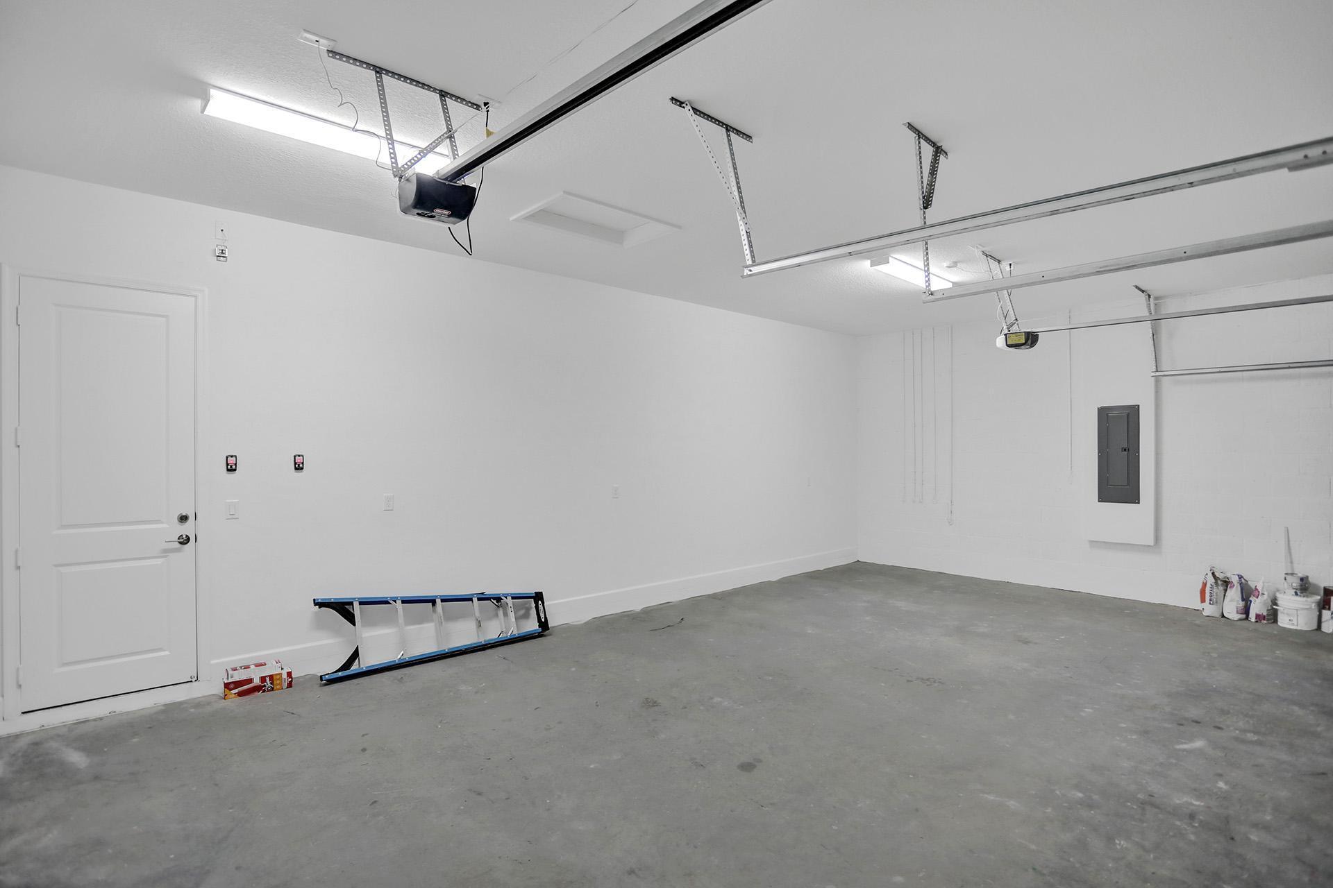 ARDEN PUD POD F WEST - Residential Lease