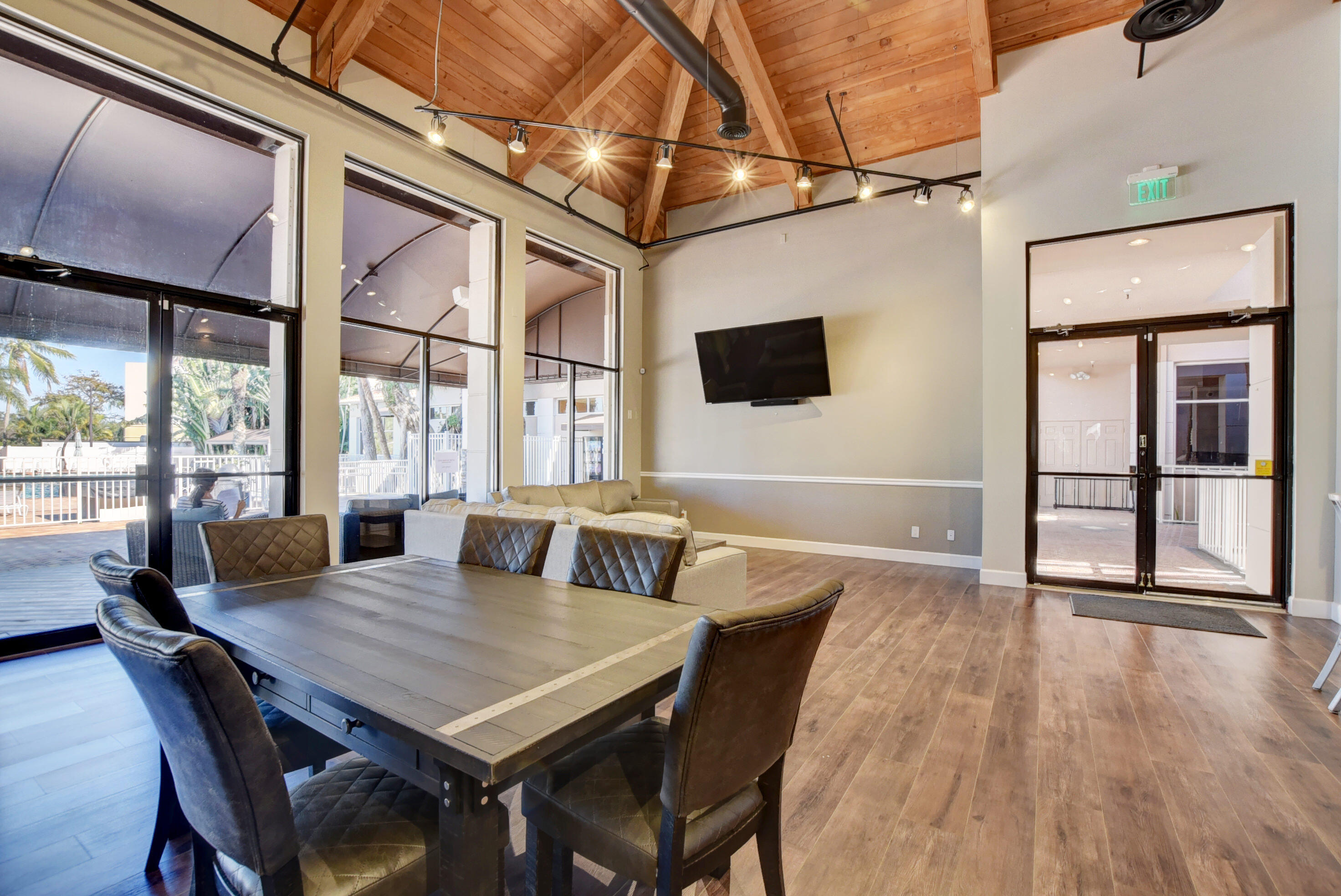HARBOUR SPRINGS AT MISSION BAY - Residential Lease
