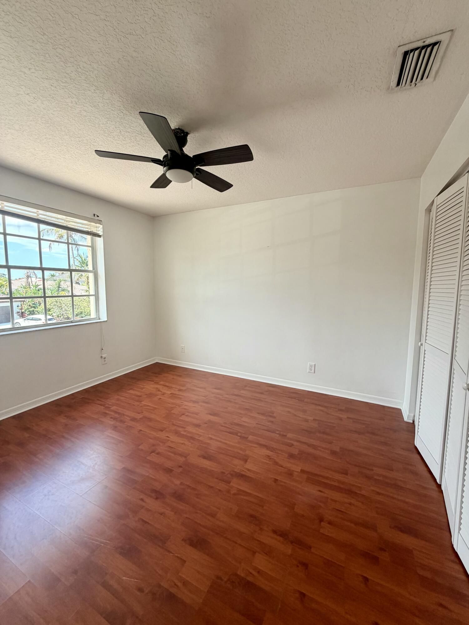 HARBOUR SPRINGS AT MISSION BAY - Residential Lease