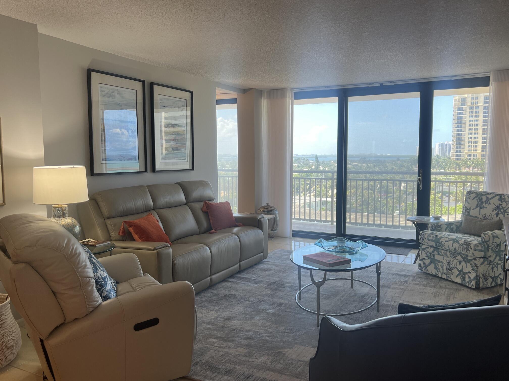 OCEANTREE CONDO - Residential
