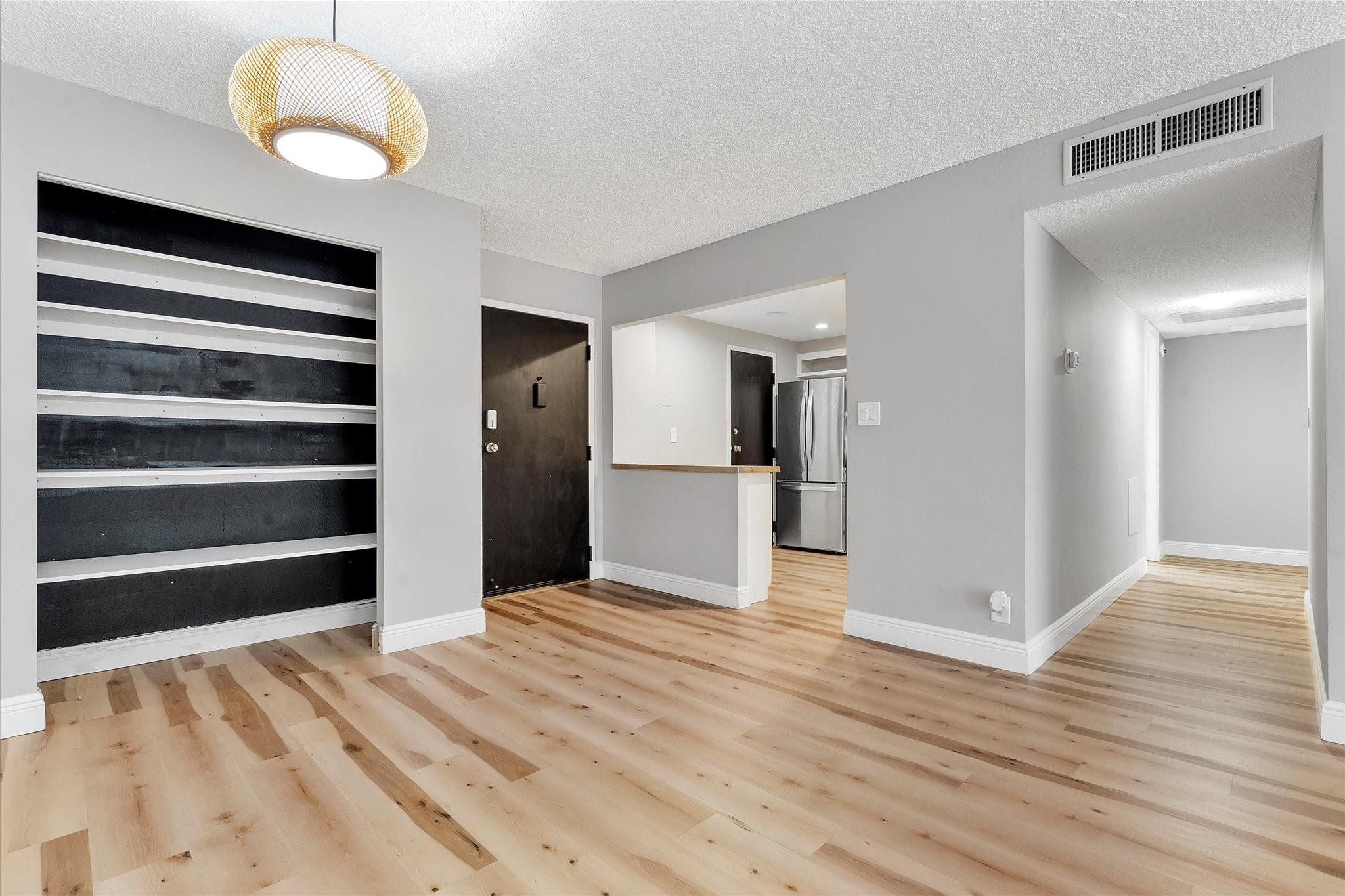 LOCATION, LOCATION, LOCATION! MOVE RIGHT IN THIS 2-bedroom, 2-bath condo located community. This inviting residence features a remodeled kitchen, updated flooring throughout, and beautifully renovated bathrooms. The spacious primary bedroom offers a walk-in closet and an updated en-suite bath. Bright and comfortable living area with abundant natural light creates a warm and welcoming atmosphere. Secure building with controlled lobby access, elevator, laundry facilities on every floor, assigned parking, and ample guest parking. Community amenities include a pool, clubhouse, fitness center, sauna, and BBQ area. Location within walking distance to Publix and close to shopping, dining, and major highways. Schedule your private showing today and discover the value of this exceptional location.