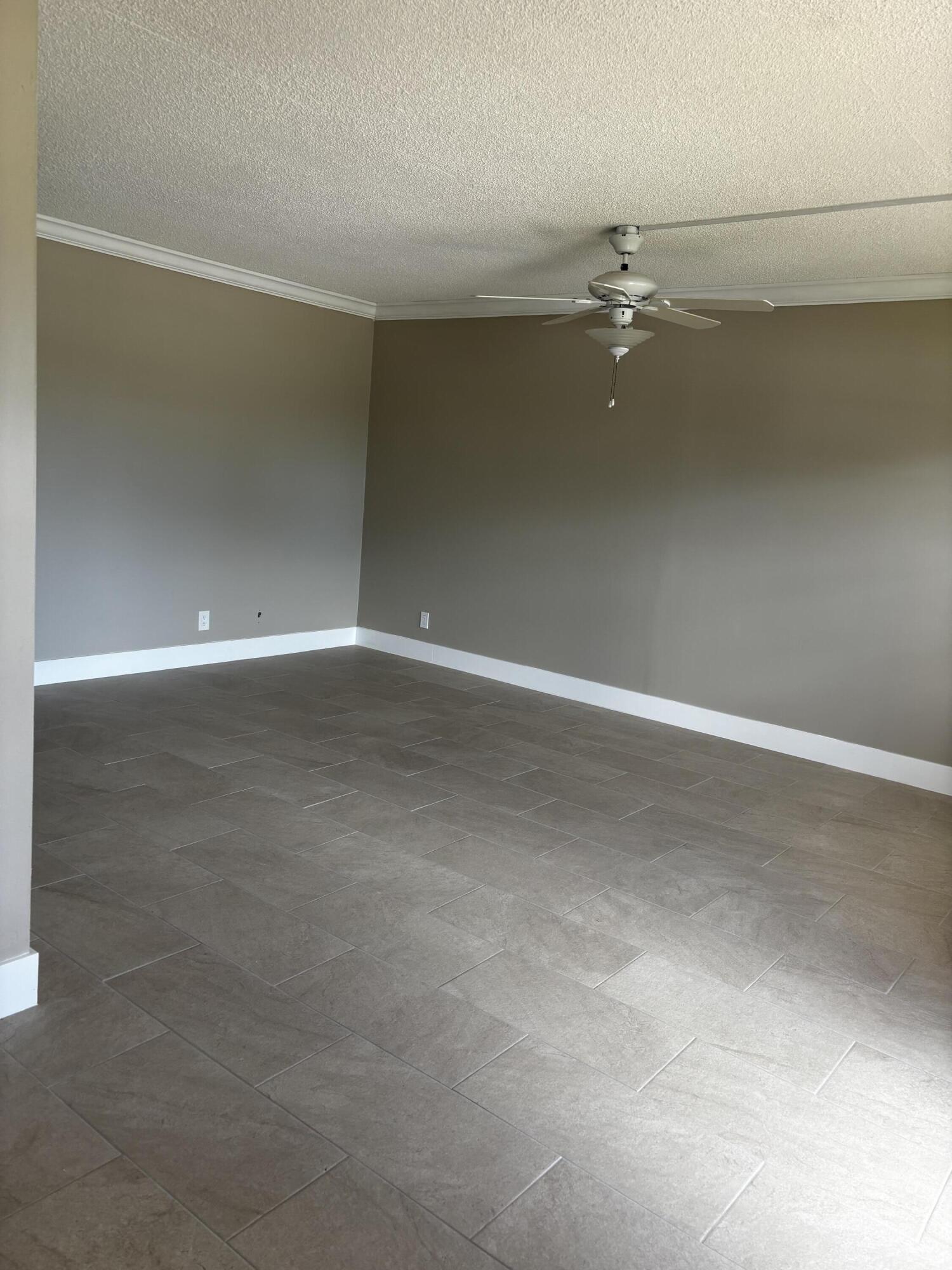 NORTHAMPTON CONDOS - Residential Lease