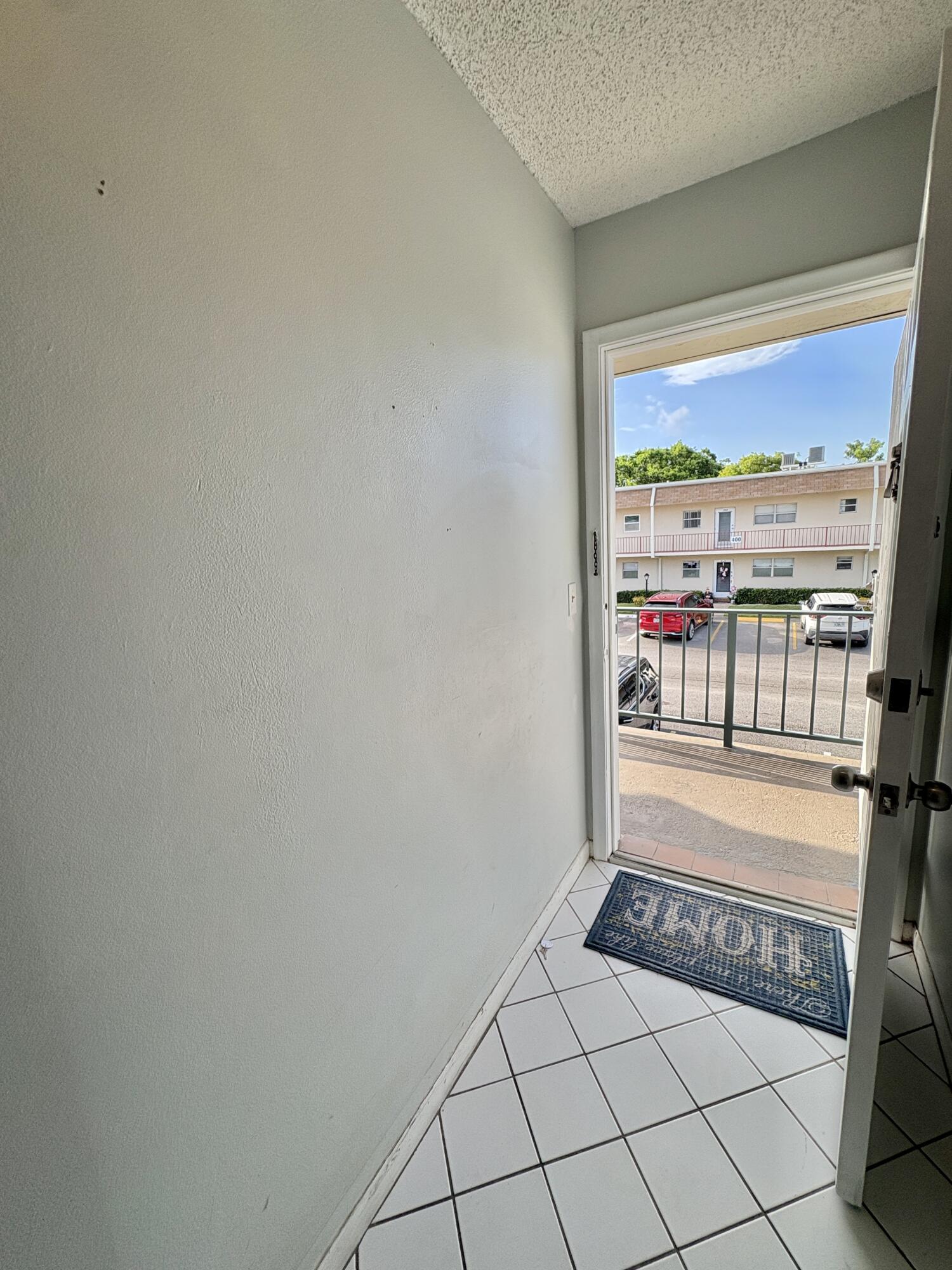 CENTURY VILLAGE / OXFORD CONDO - Residential