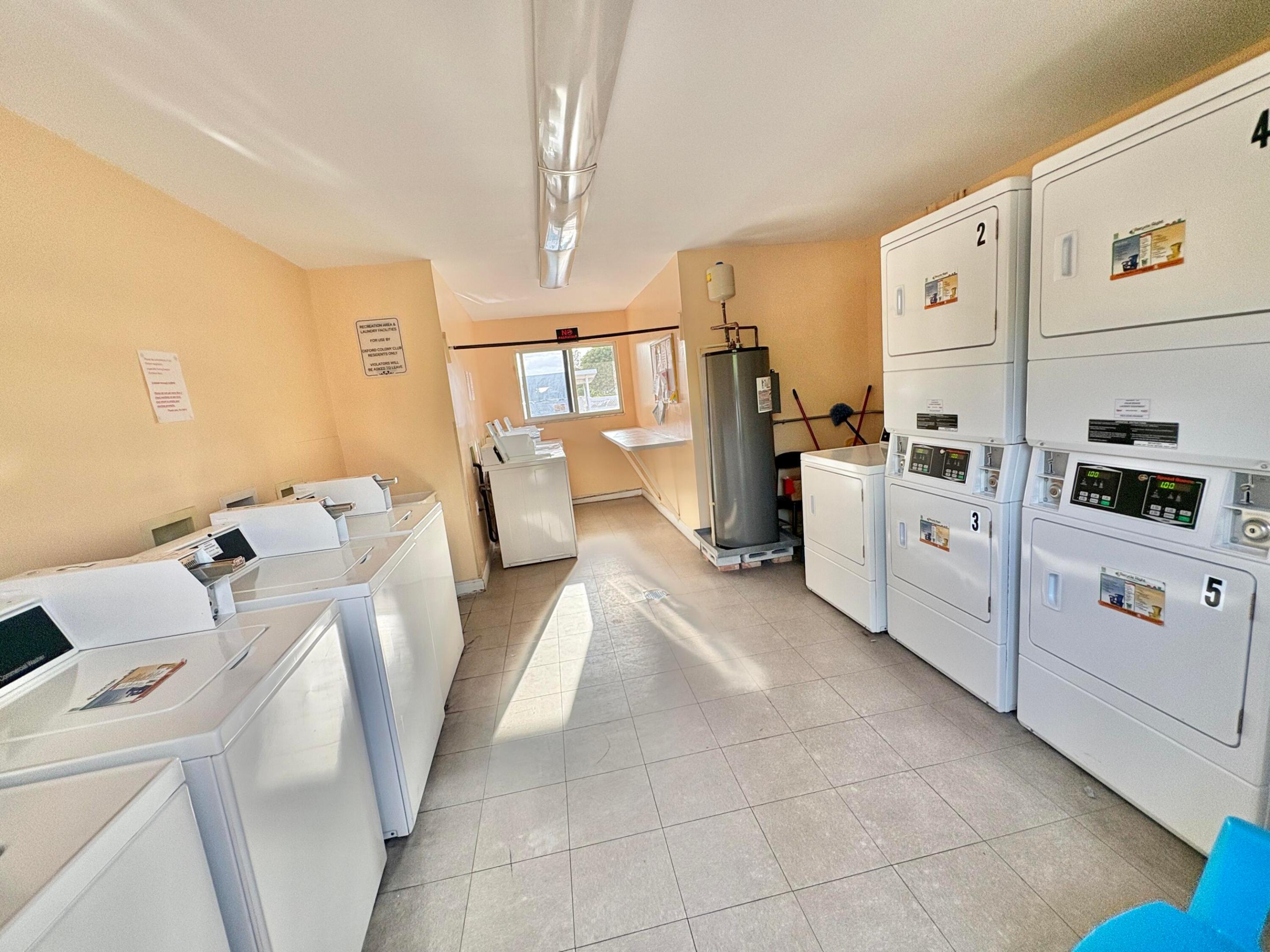 CENTURY VILLAGE / OXFORD CONDO - Residential