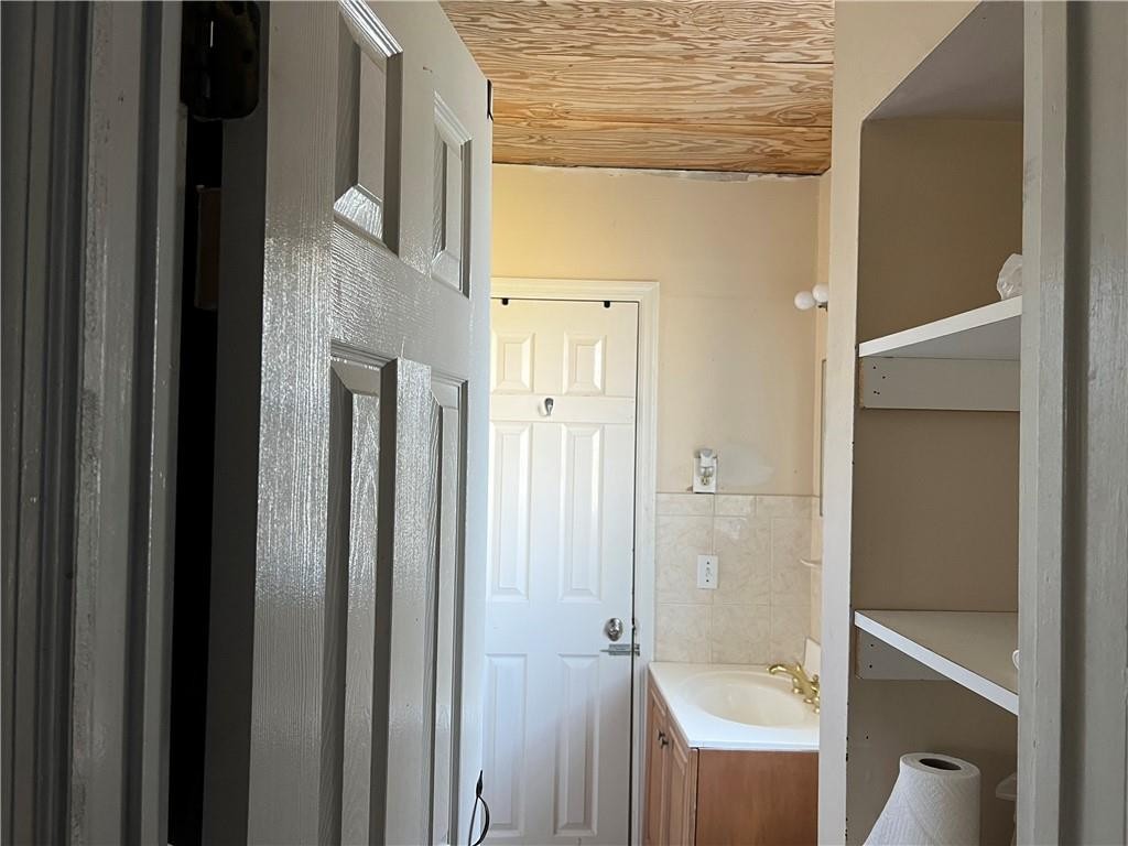 Miramar 34-31 B - Residential