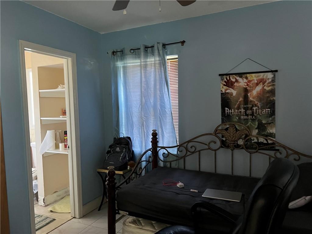 Miramar 34-31 B - Residential
