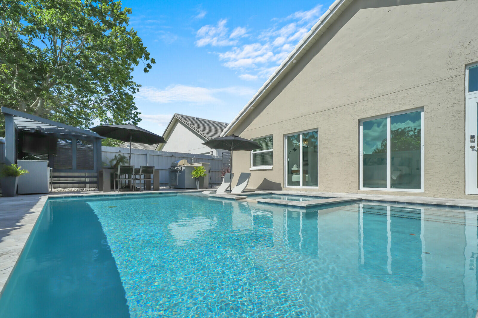 STONEBRIAR AT MAPLEWOOD - Residential